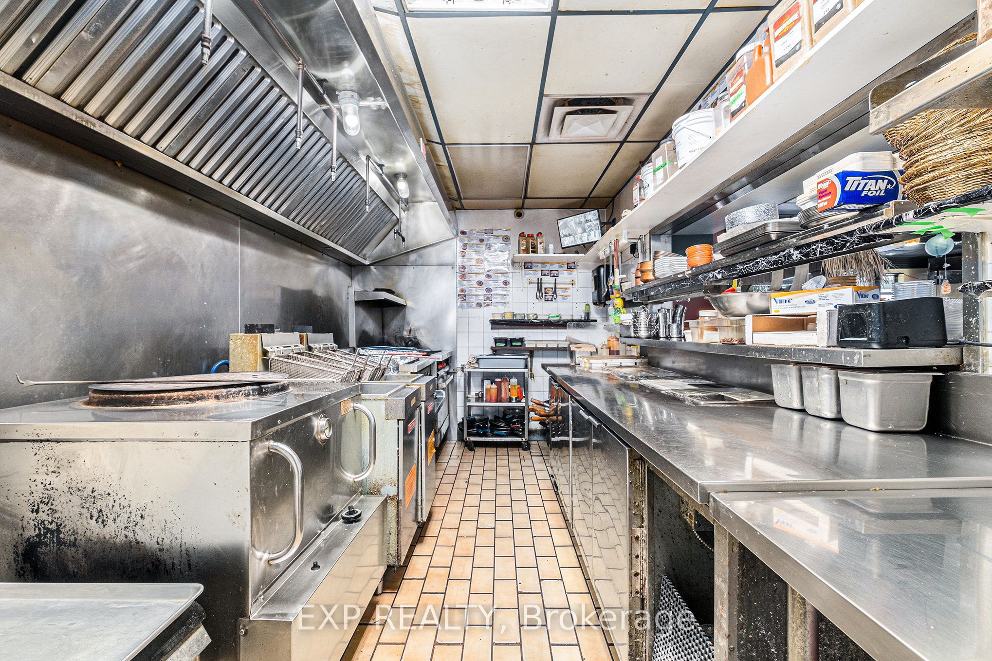 704 Fourteenth Street W 1 Property Photo 18