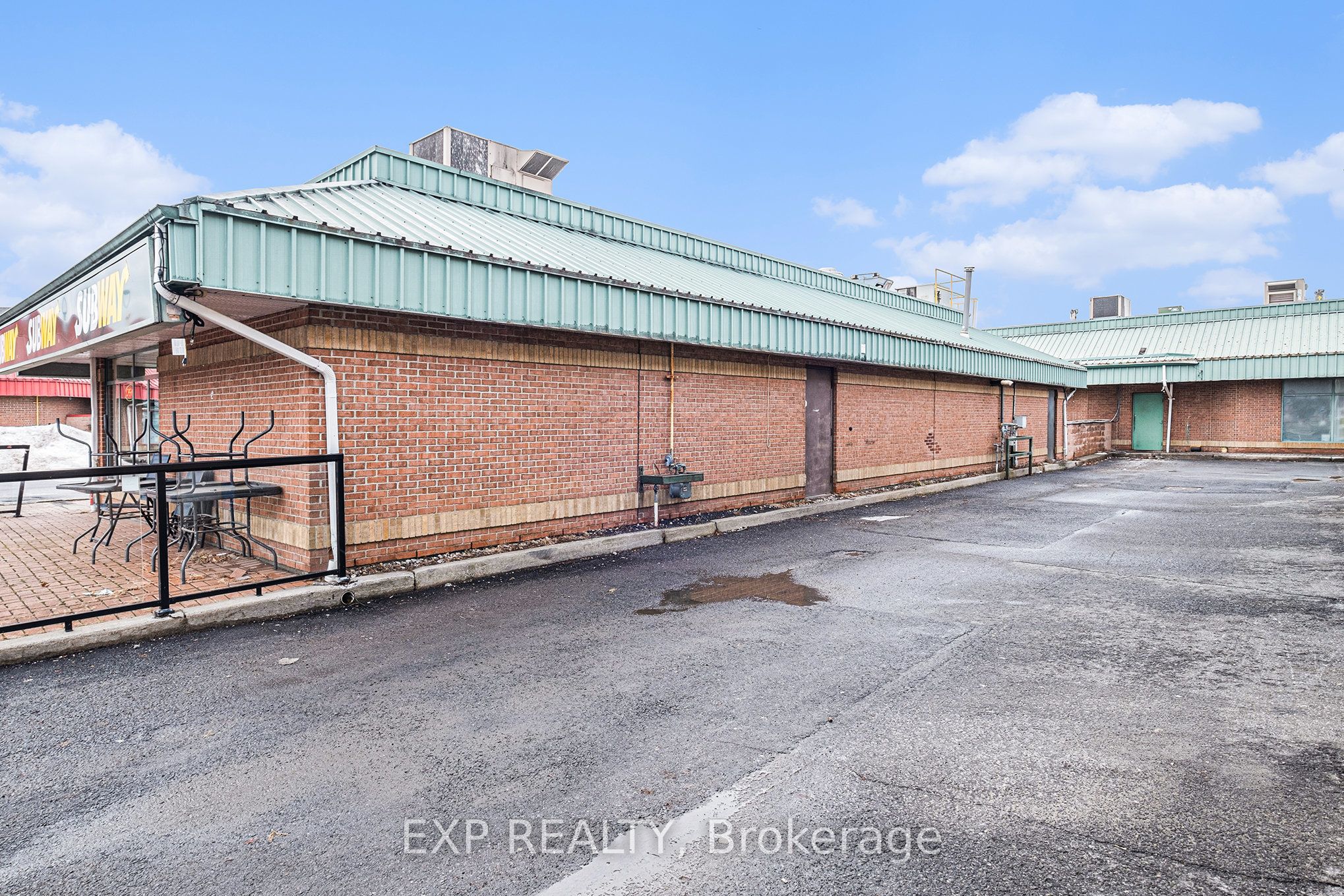 704 Fourteenth Street W 1 Property Photo 27