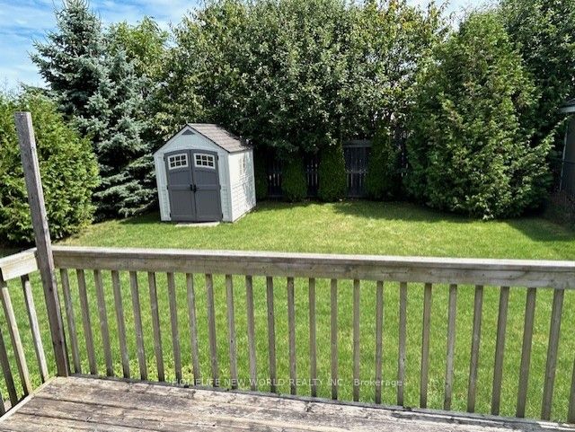 2381 9th Avenue E Property Photo 5