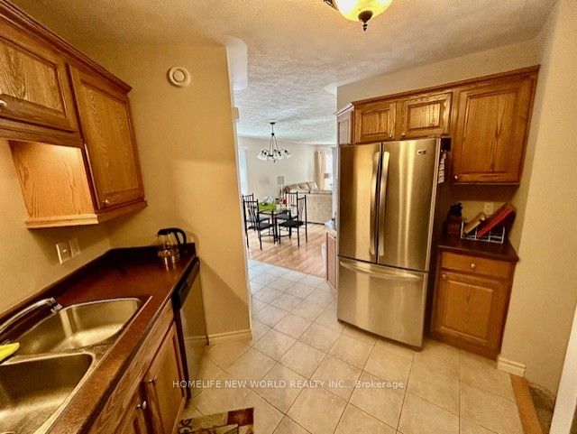 2381 9th Avenue E Property Photo 23