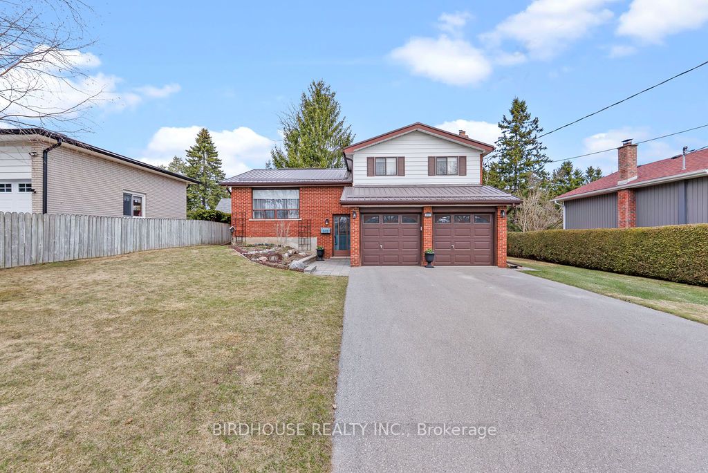 202 Mary Street Property Photo 2