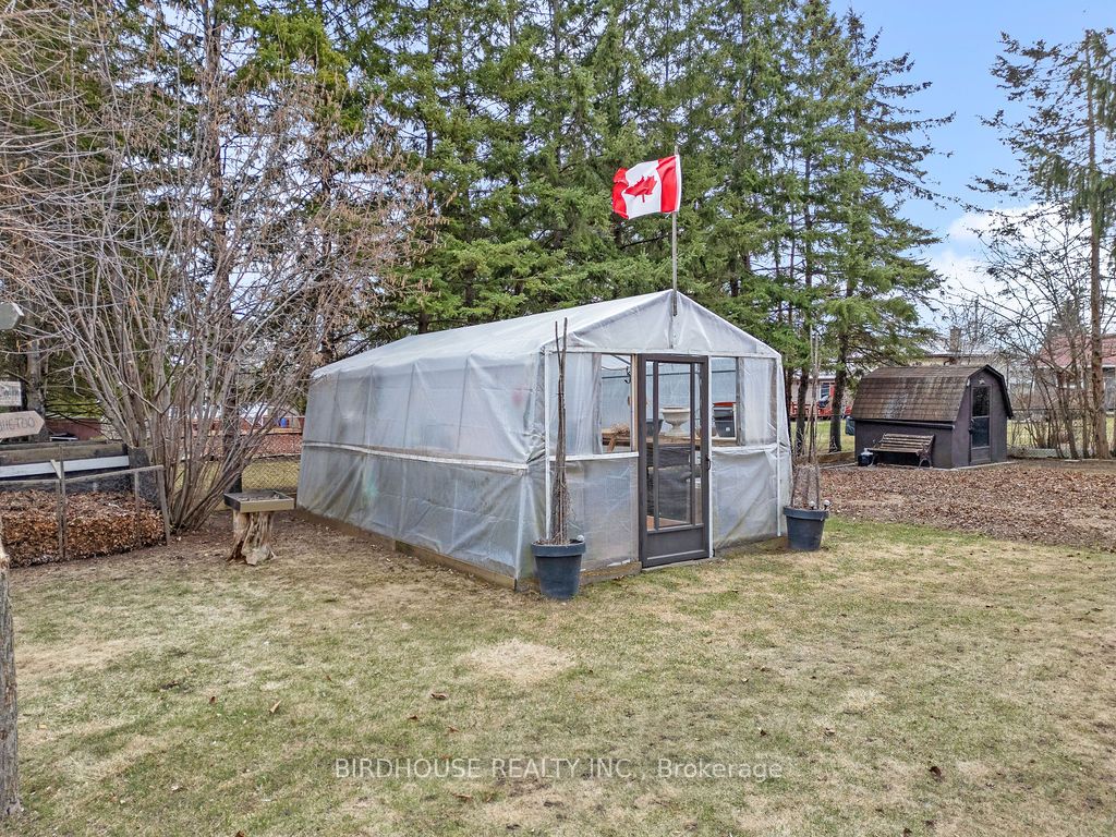 202 Mary Street Property Photo 31