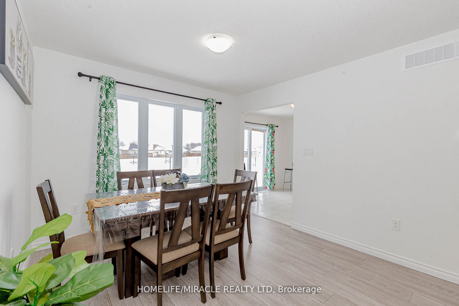 102 Delong Drive Property Photo 13
