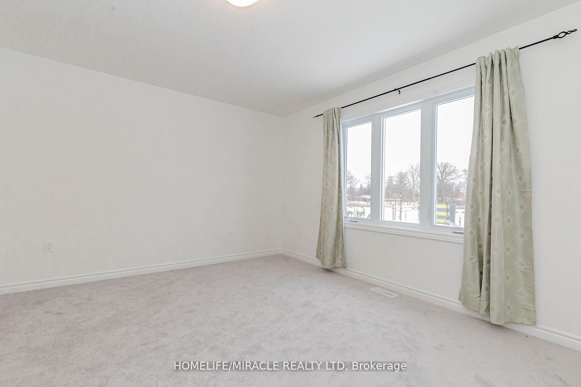 102 Delong Drive Property Photo 34