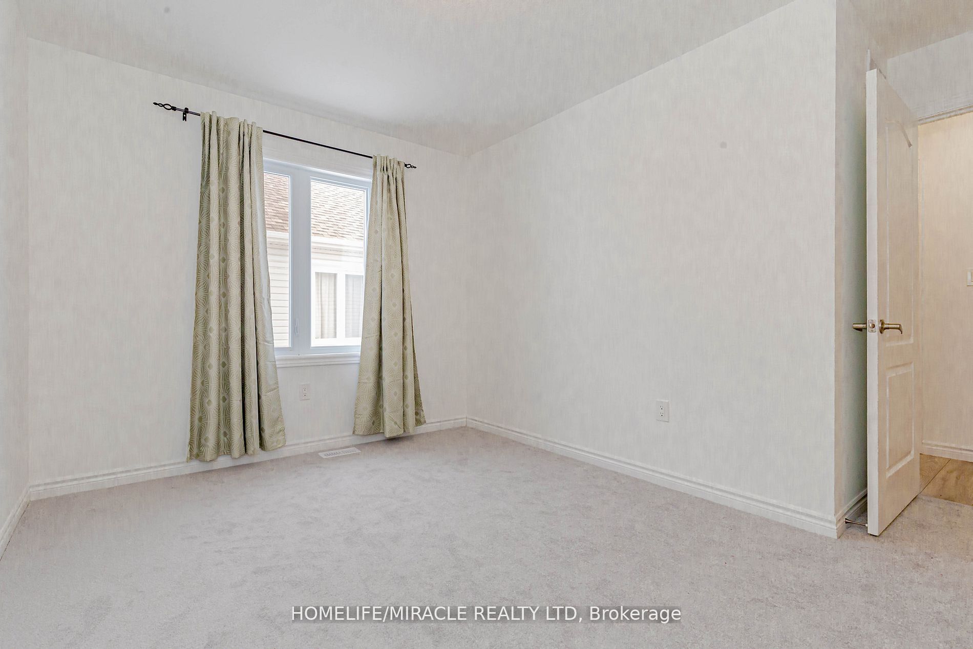 102 Delong Drive Property Photo 38