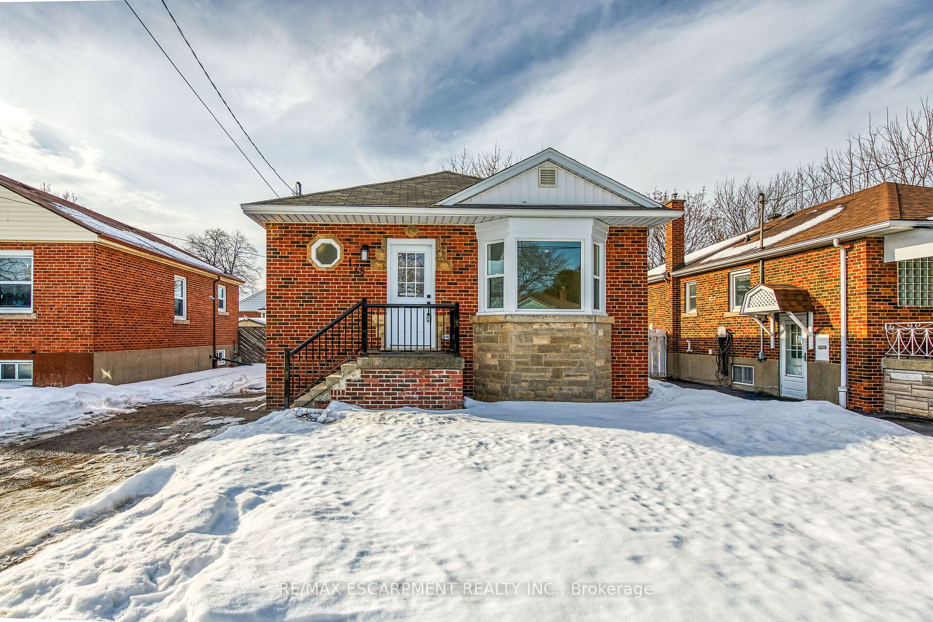 178 East 34th Street Property Photo 5