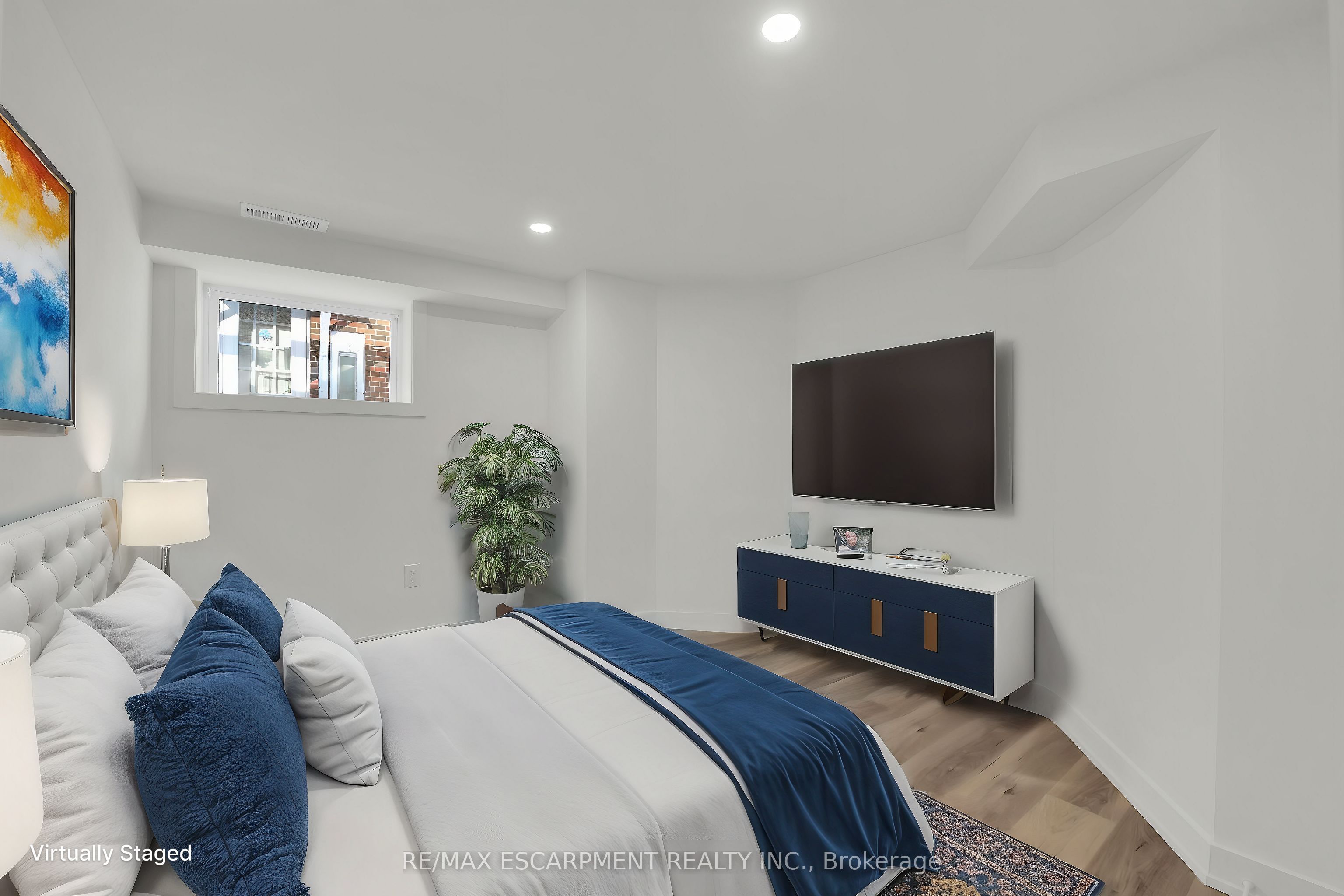 178 East 34th Street Property Photo 29