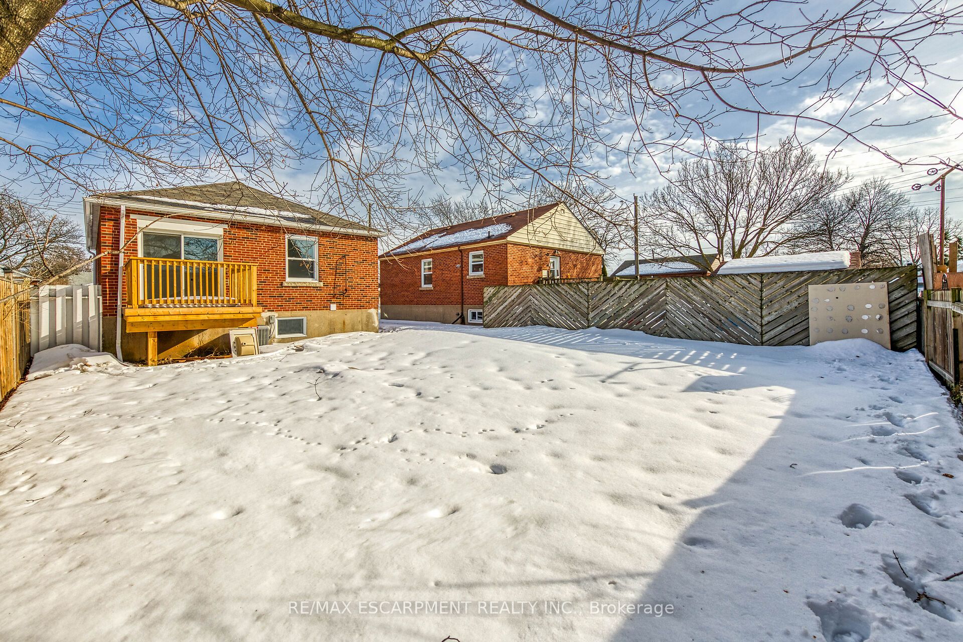 178 East 34th Street Property Photo 33