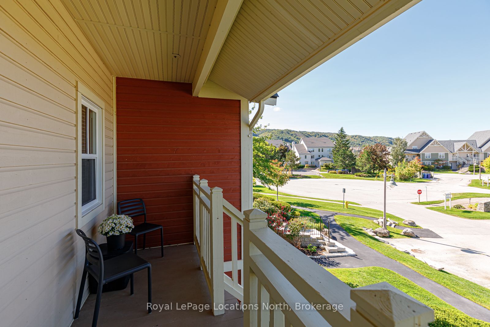 #221 - 125 Fairway Court Property Photo 4
