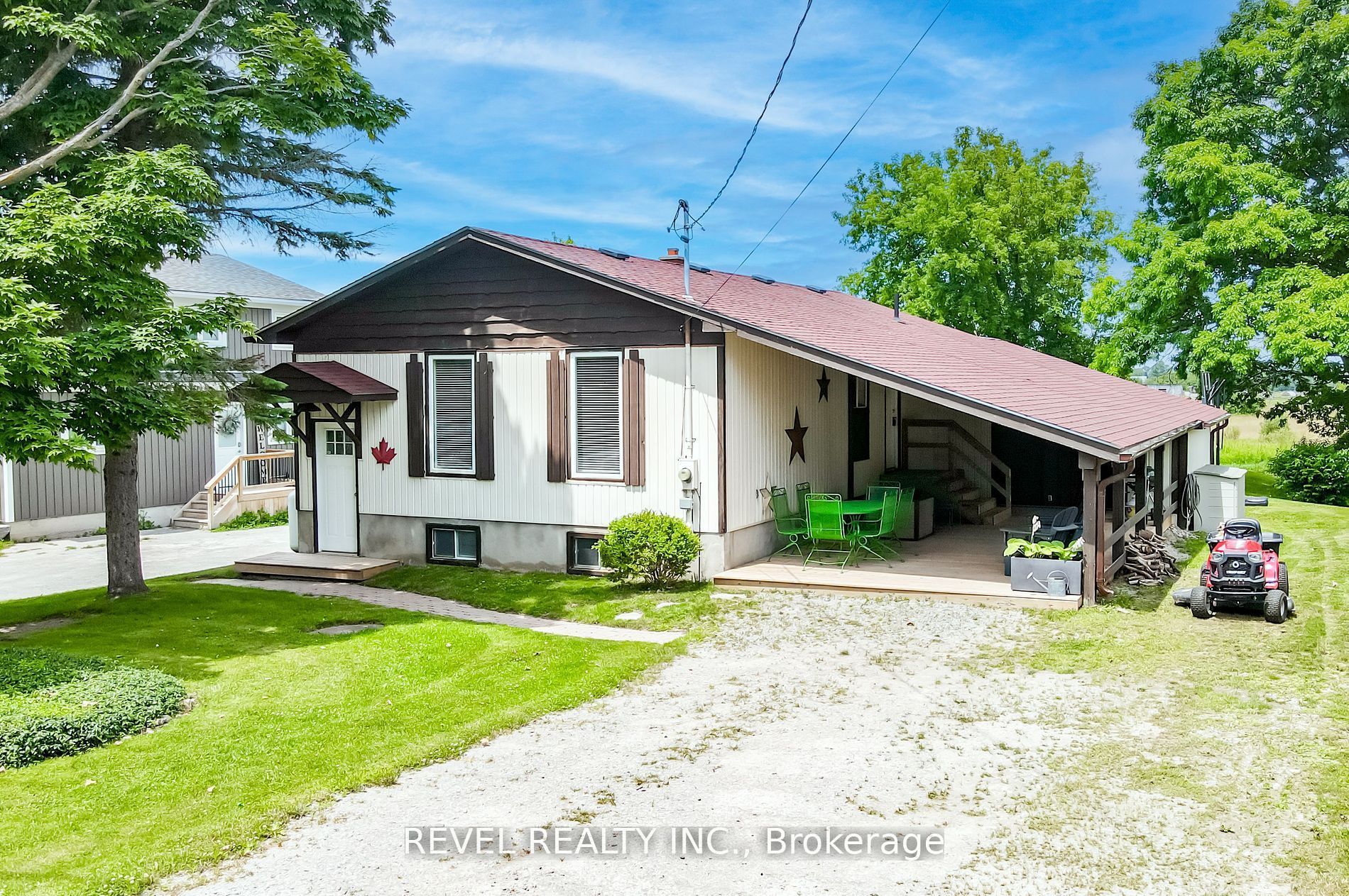 119 Elm Tree Rd Property Photo