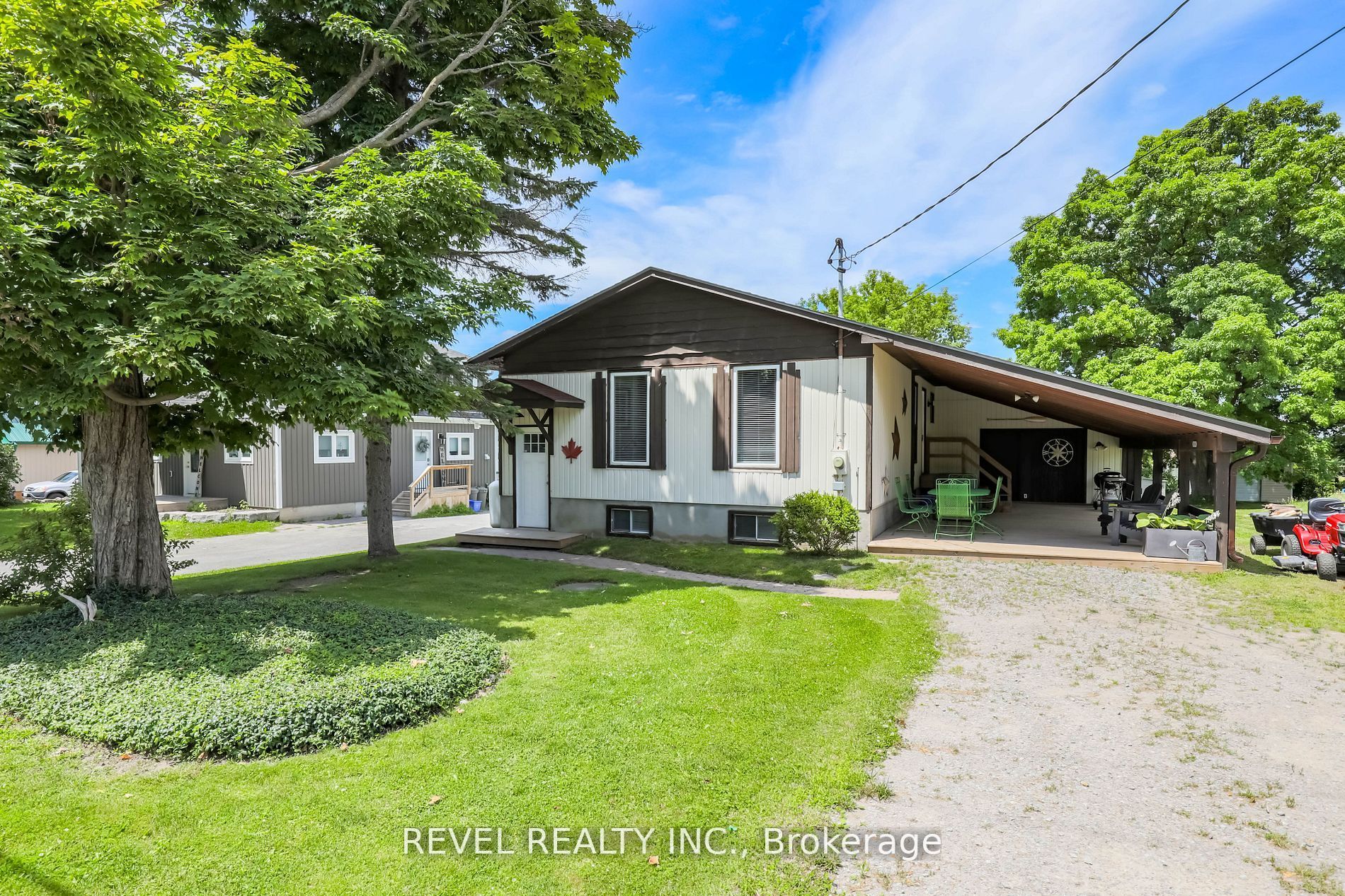 119 Elm Tree Road Property Photo