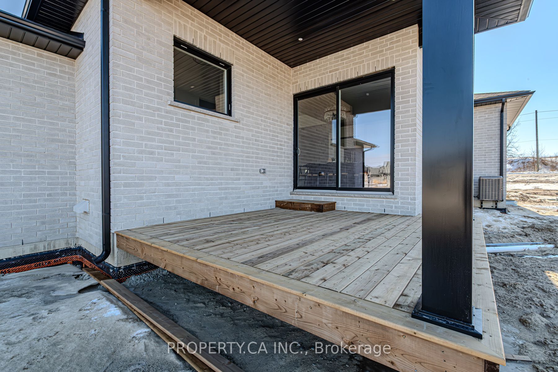 2 Hudson Drive Property Photo 4