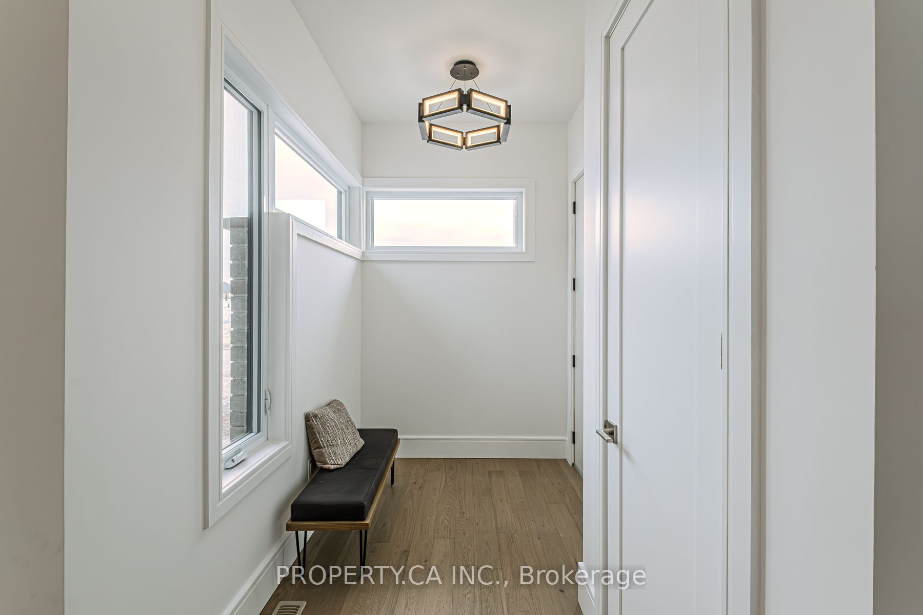 2 Hudson Drive Property Photo 6