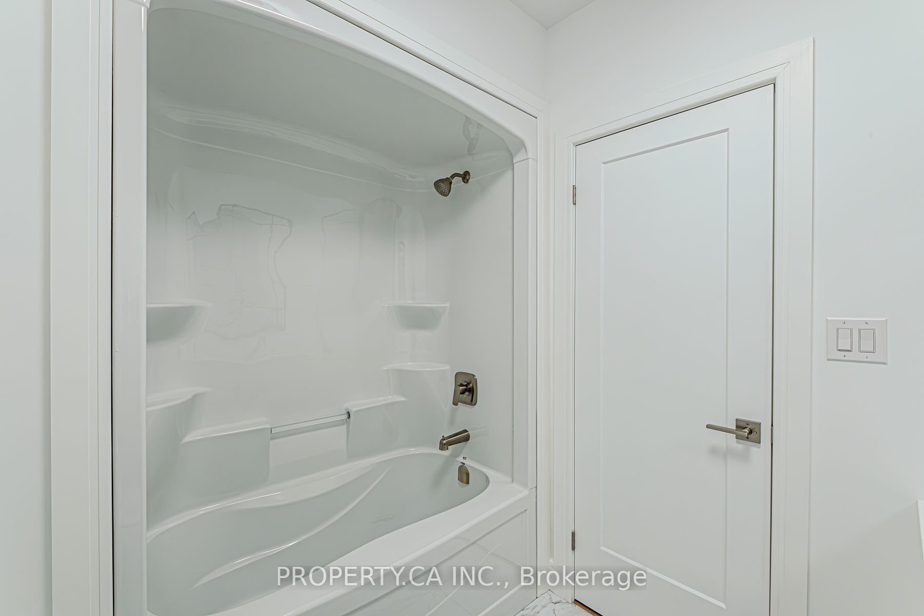 2 Hudson Drive Property Photo 27