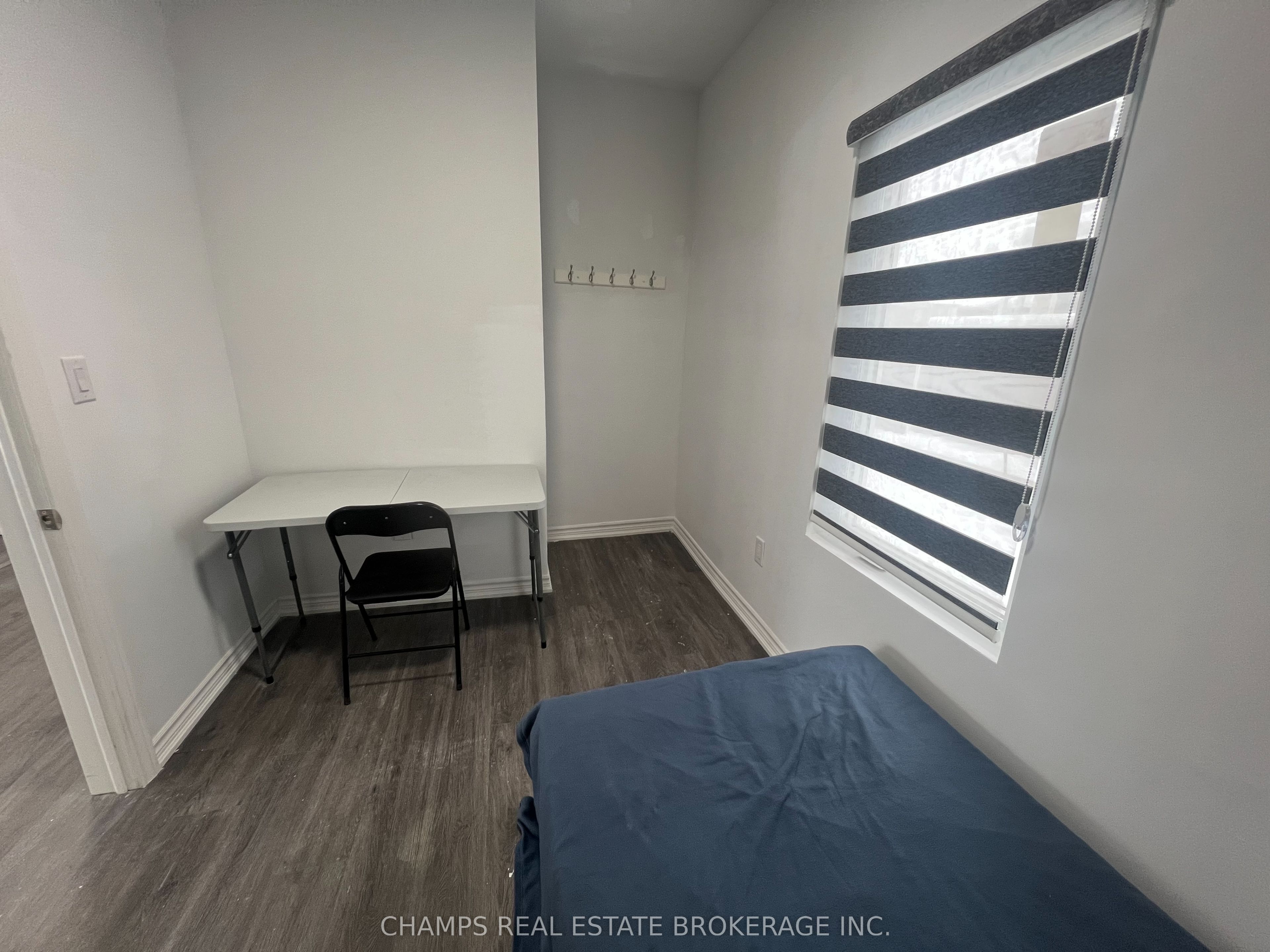 4754 First Avenue Property Photo 5