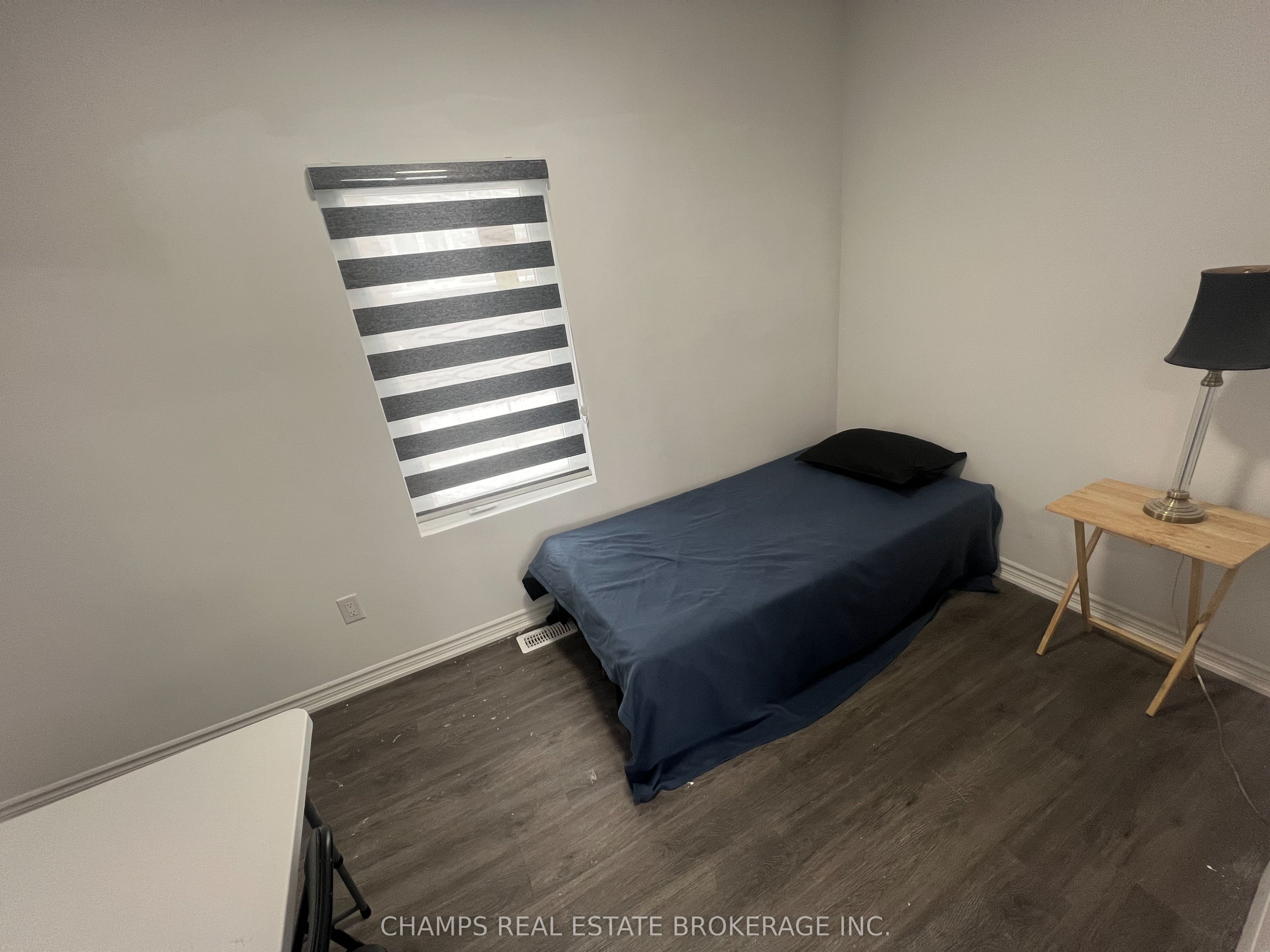 4754 First Avenue Property Photo 6