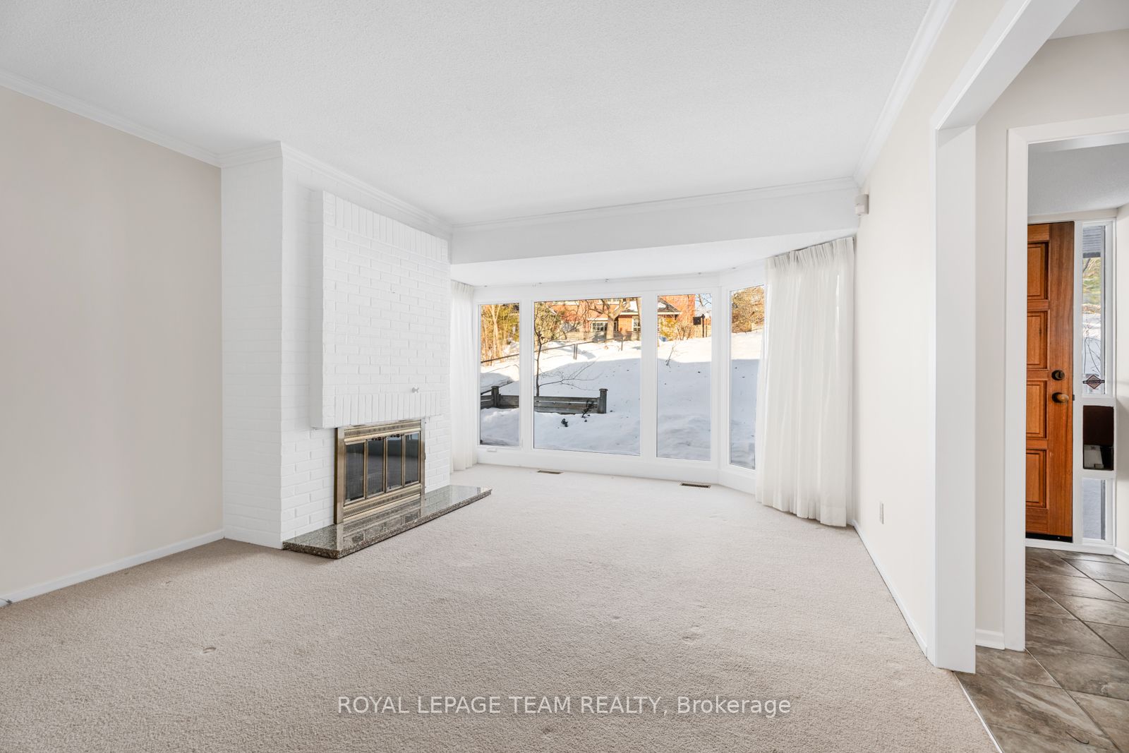 40 Belvedere Crescent Property Photo 4