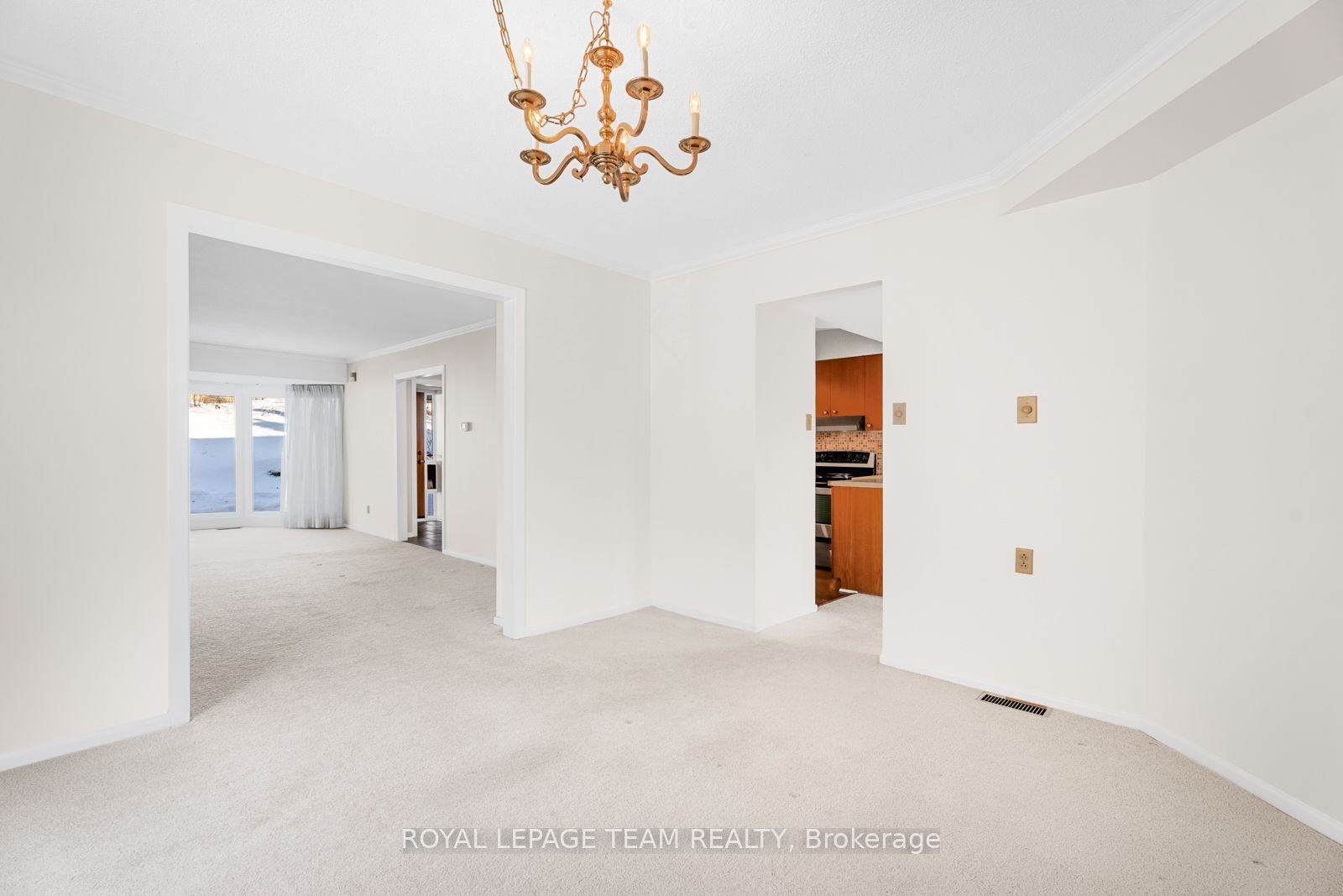 40 Belvedere Crescent Property Photo 8
