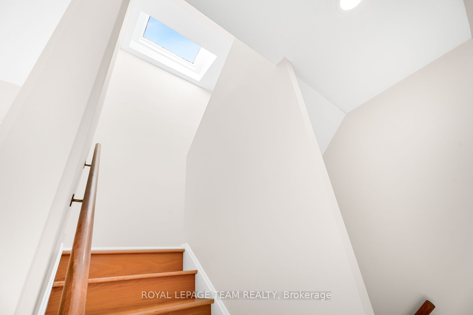40 Belvedere Crescent Property Photo 16