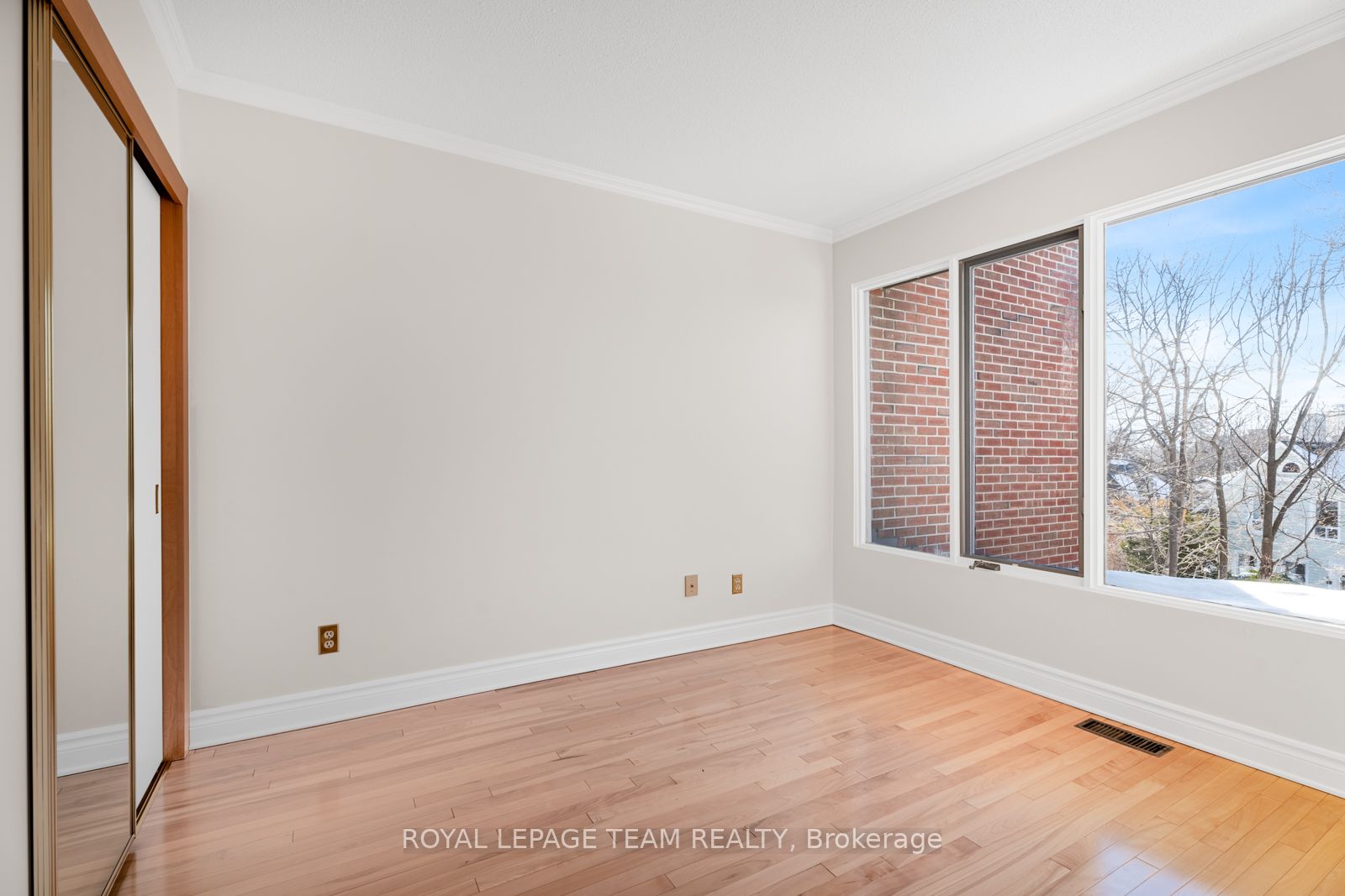 40 Belvedere Crescent Property Photo 22