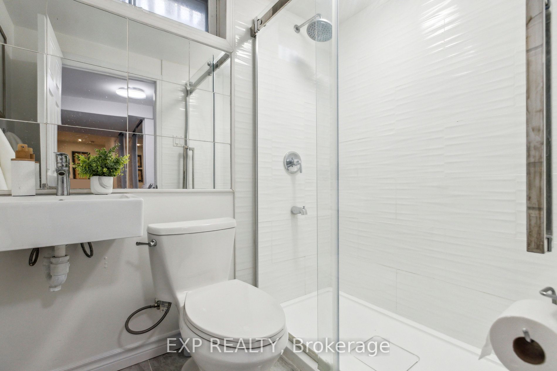 #3 - 407 Keats Way Property Photo 28