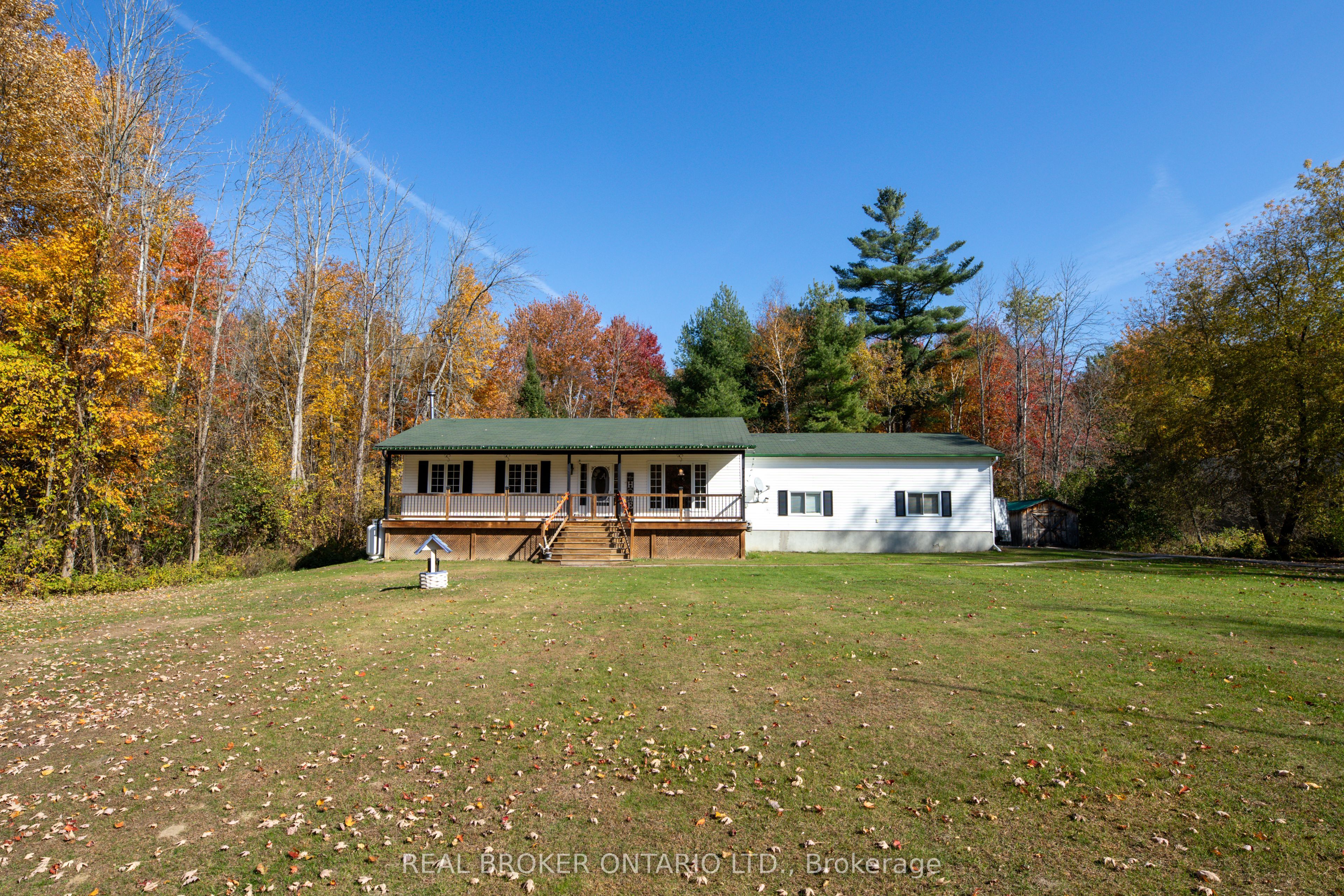 8 Benjamin Lane Property Photo