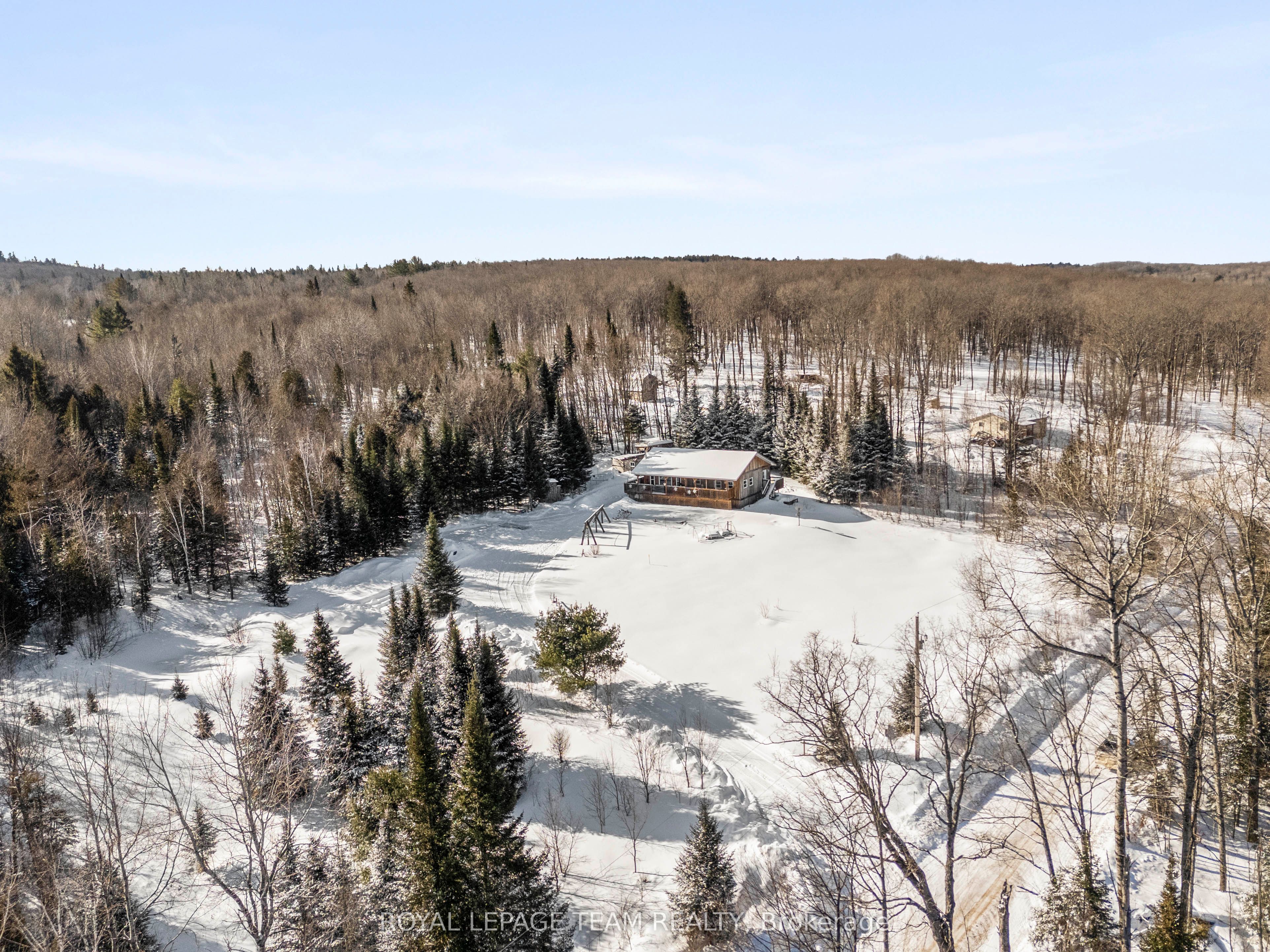 105 Heins Road Property Photo