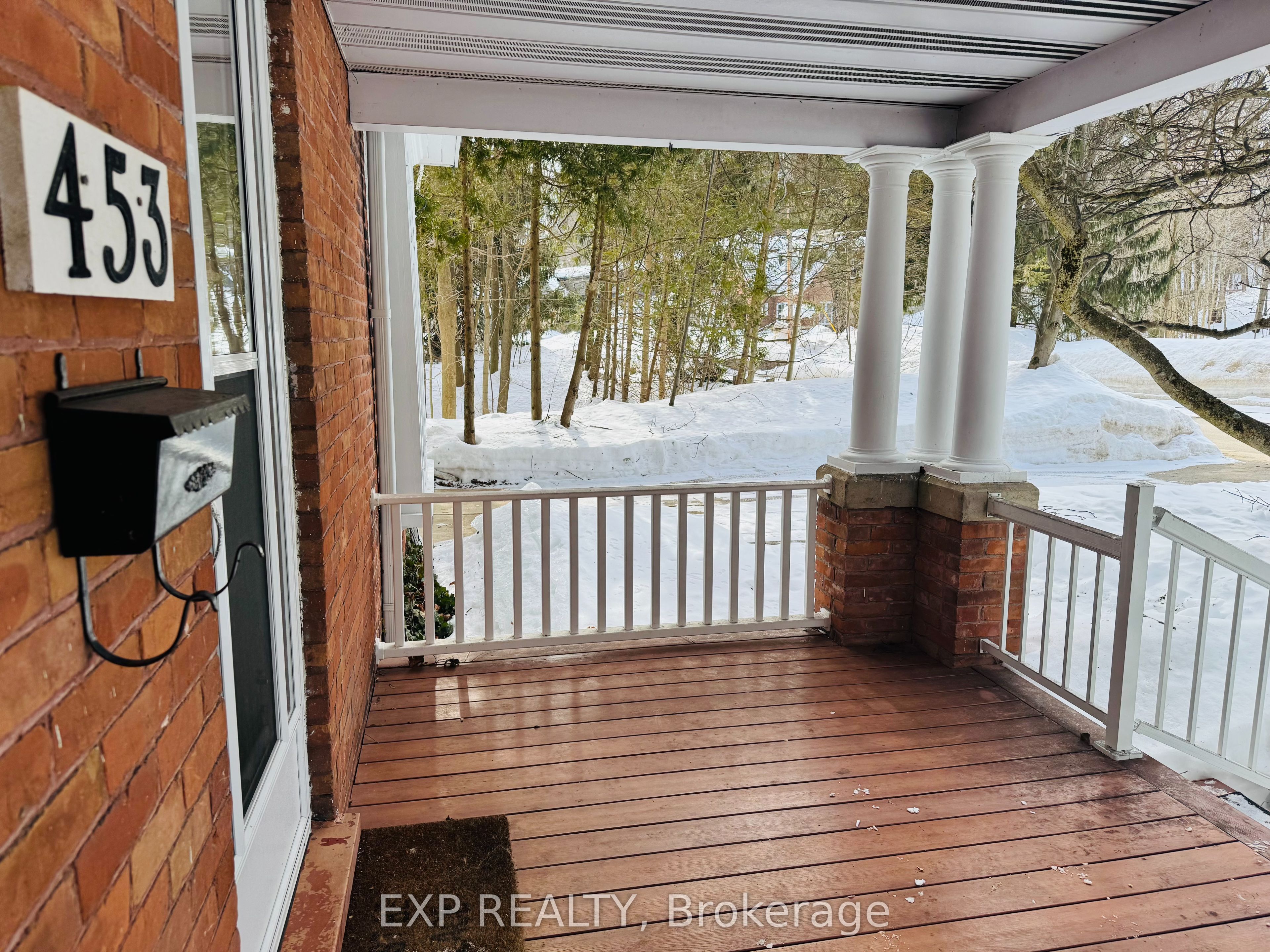 453 2nd Avenue Property Photo