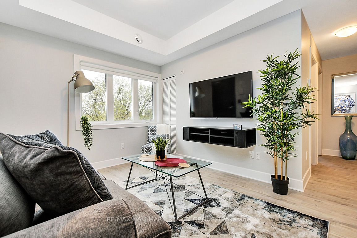 12 Jolliet Avenue Property Photo 6
