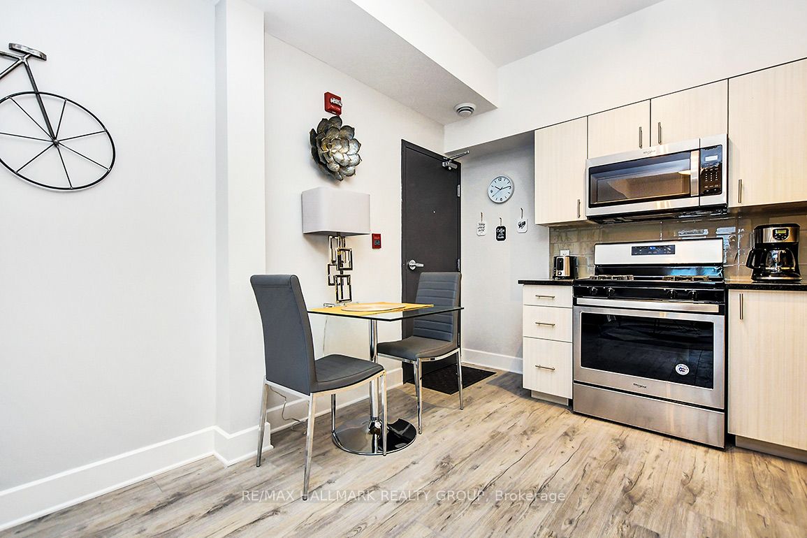 12 Jolliet Avenue Property Photo 24