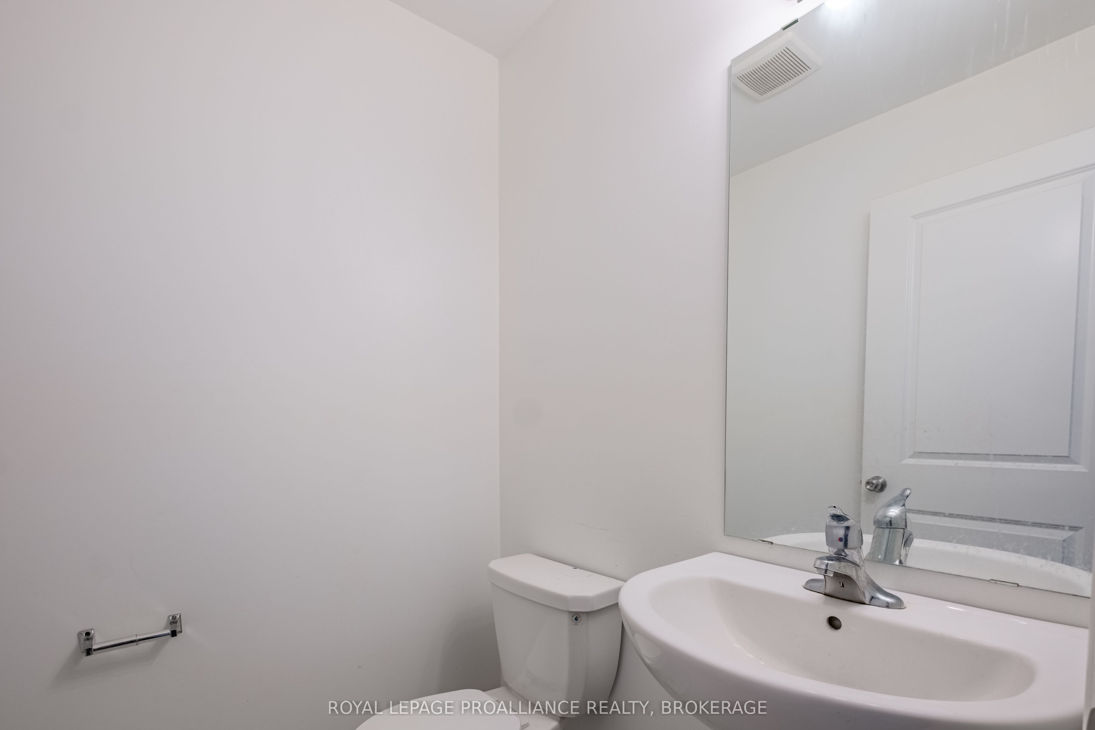 18 Millcreek Drive Property Photo 7