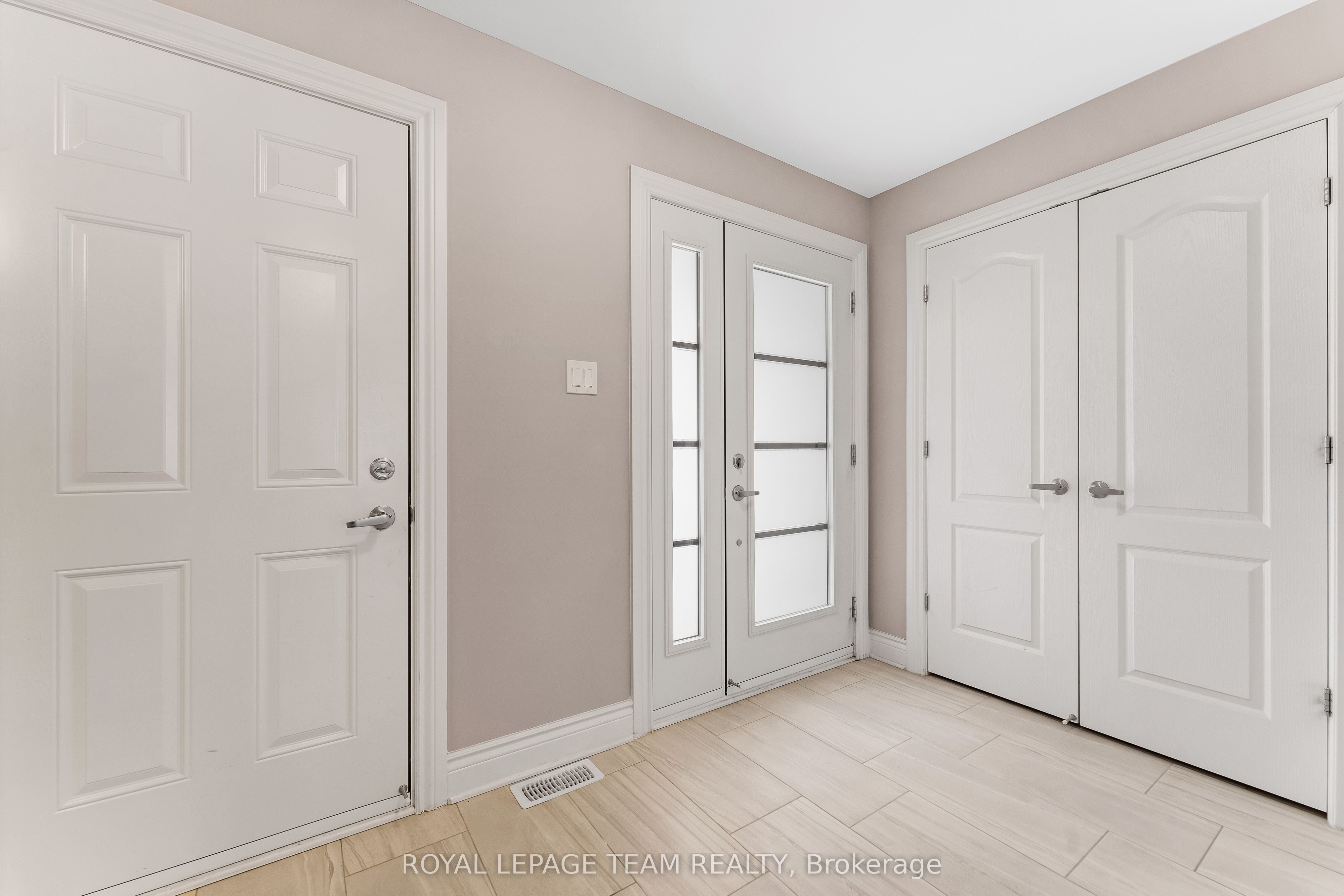 225 Dion Avenue Property Photo 3
