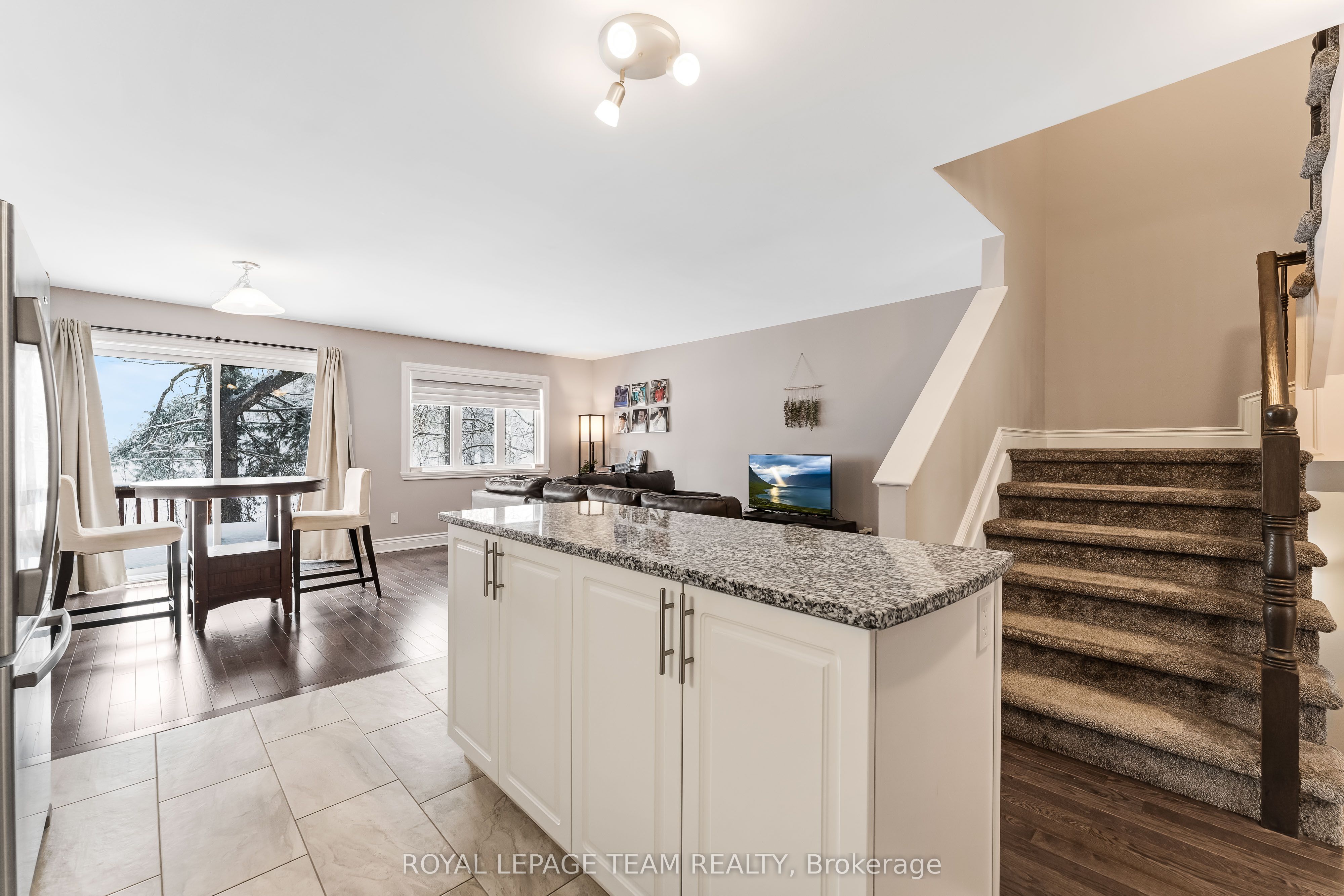 225 Dion Avenue Property Photo 10