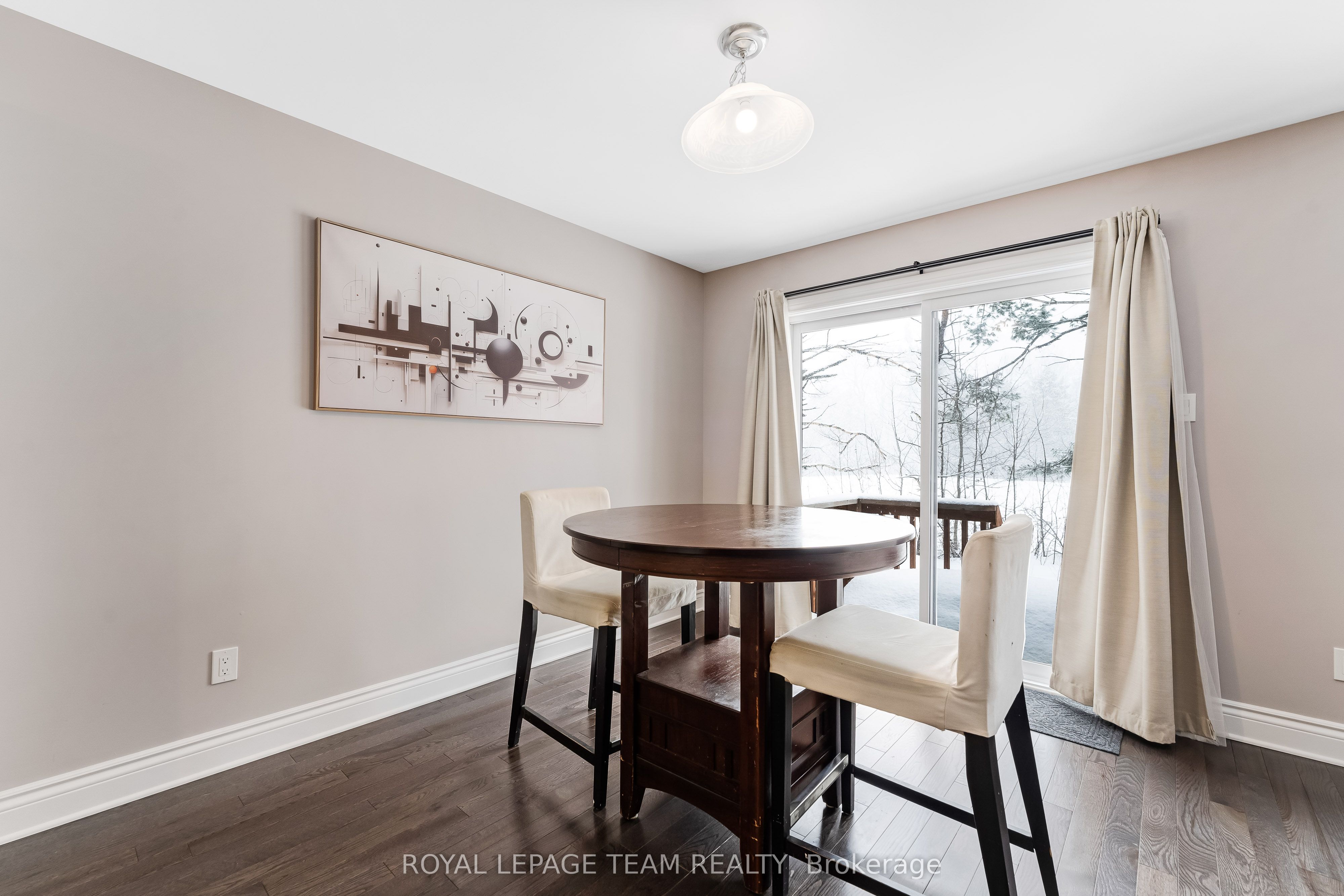 225 Dion Avenue Property Photo 11