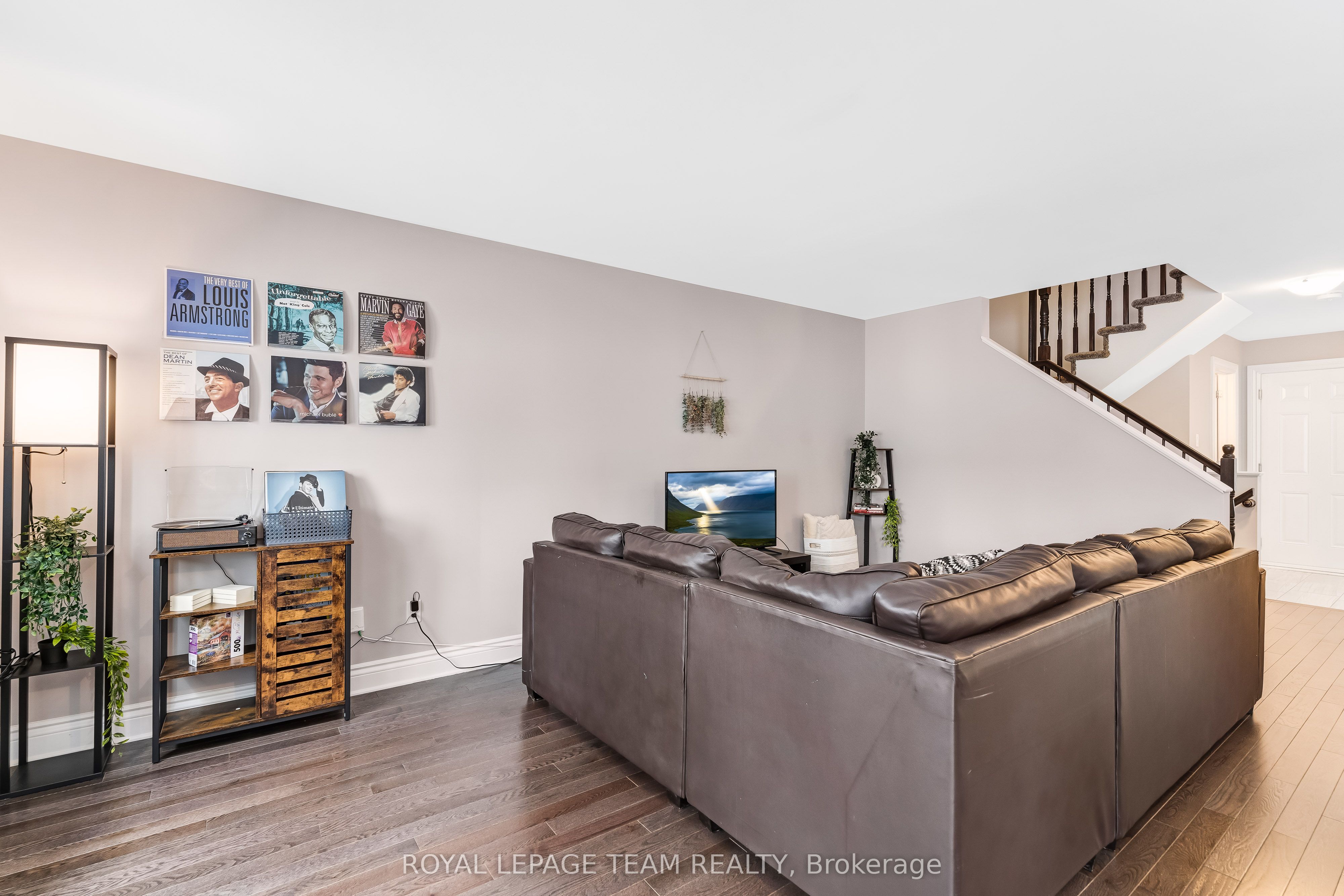 225 Dion Avenue Property Photo 14