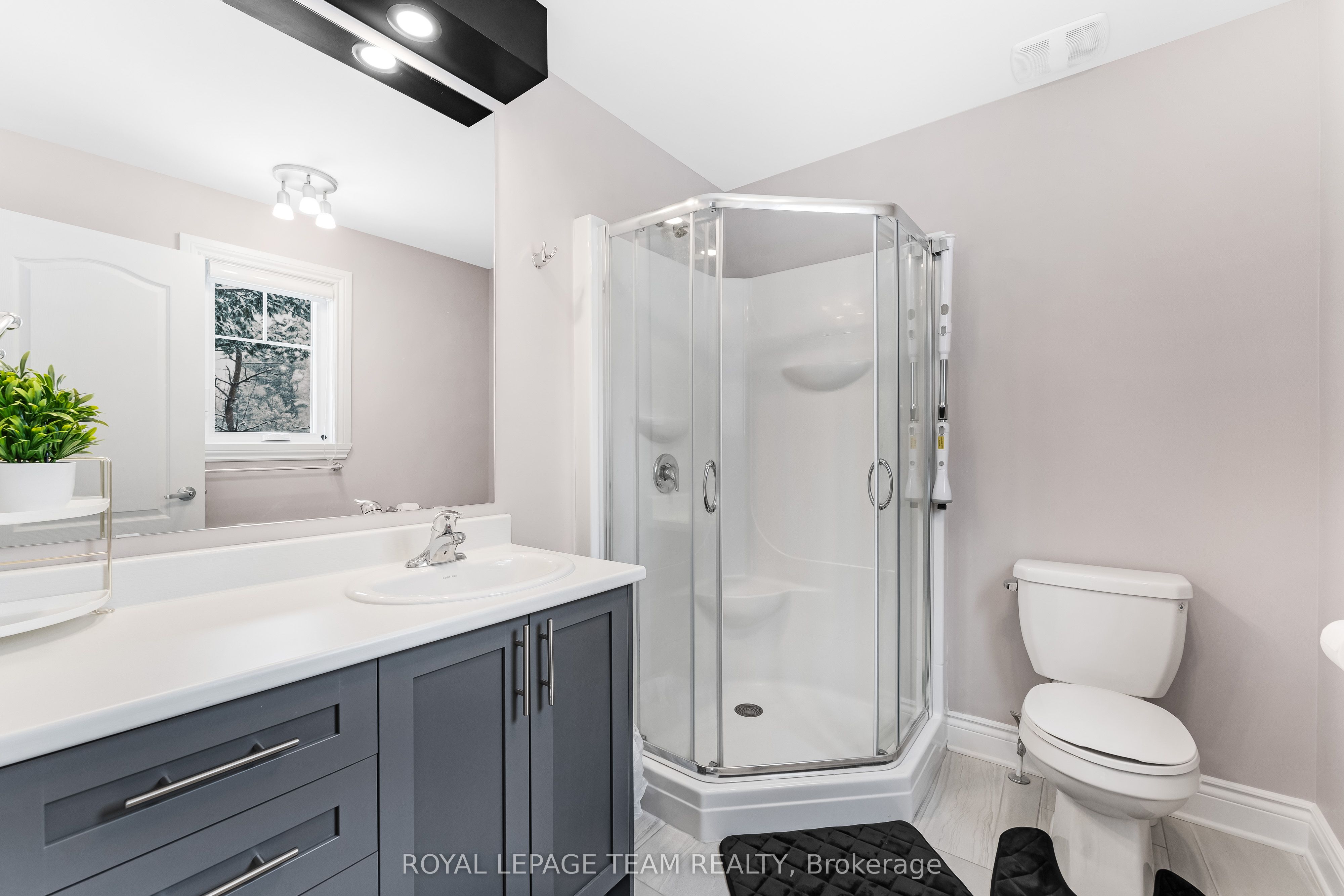 225 Dion Avenue Property Photo 19