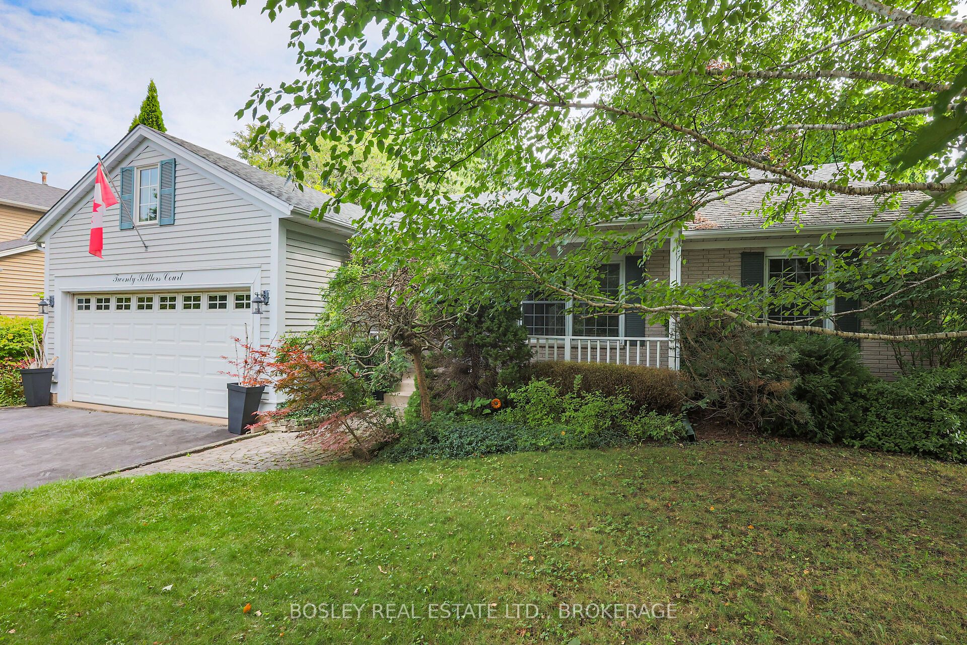 20 Settlers Ct Property Photo