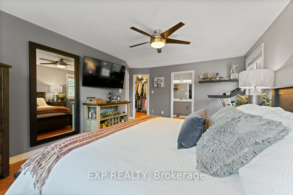10 Thompson Court Property Photo 20