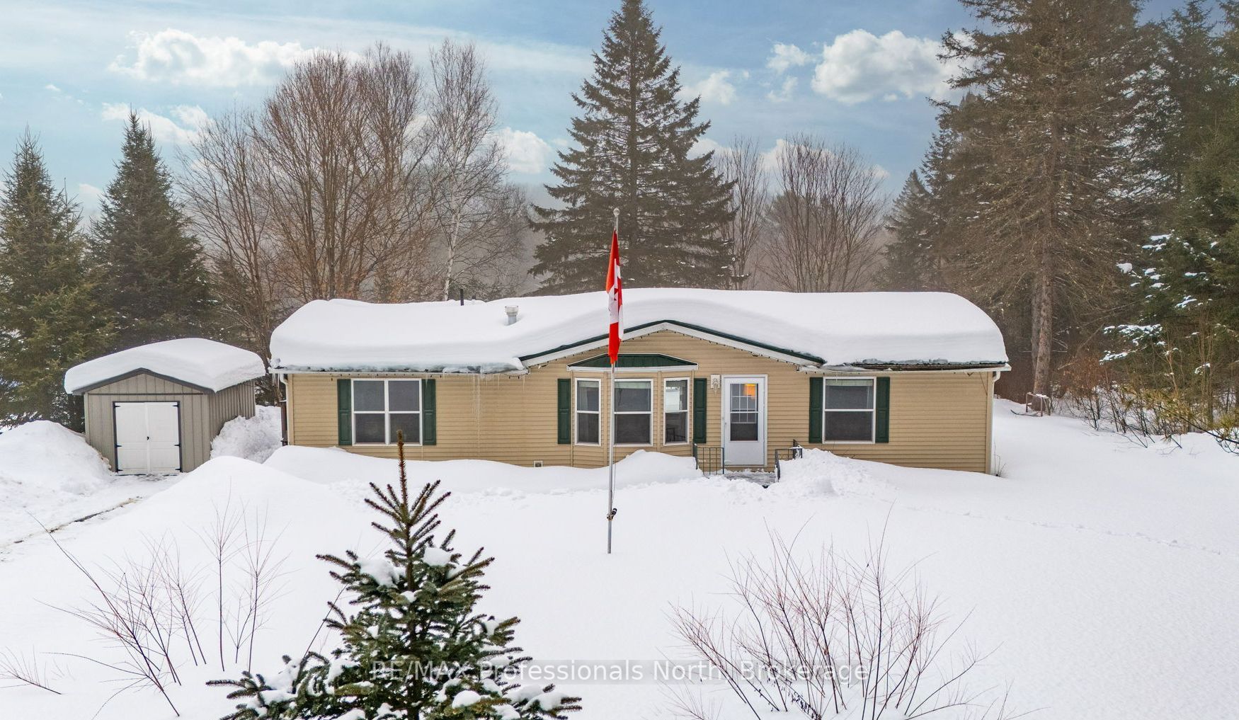 614 Bobcaygeon Road Property Photo