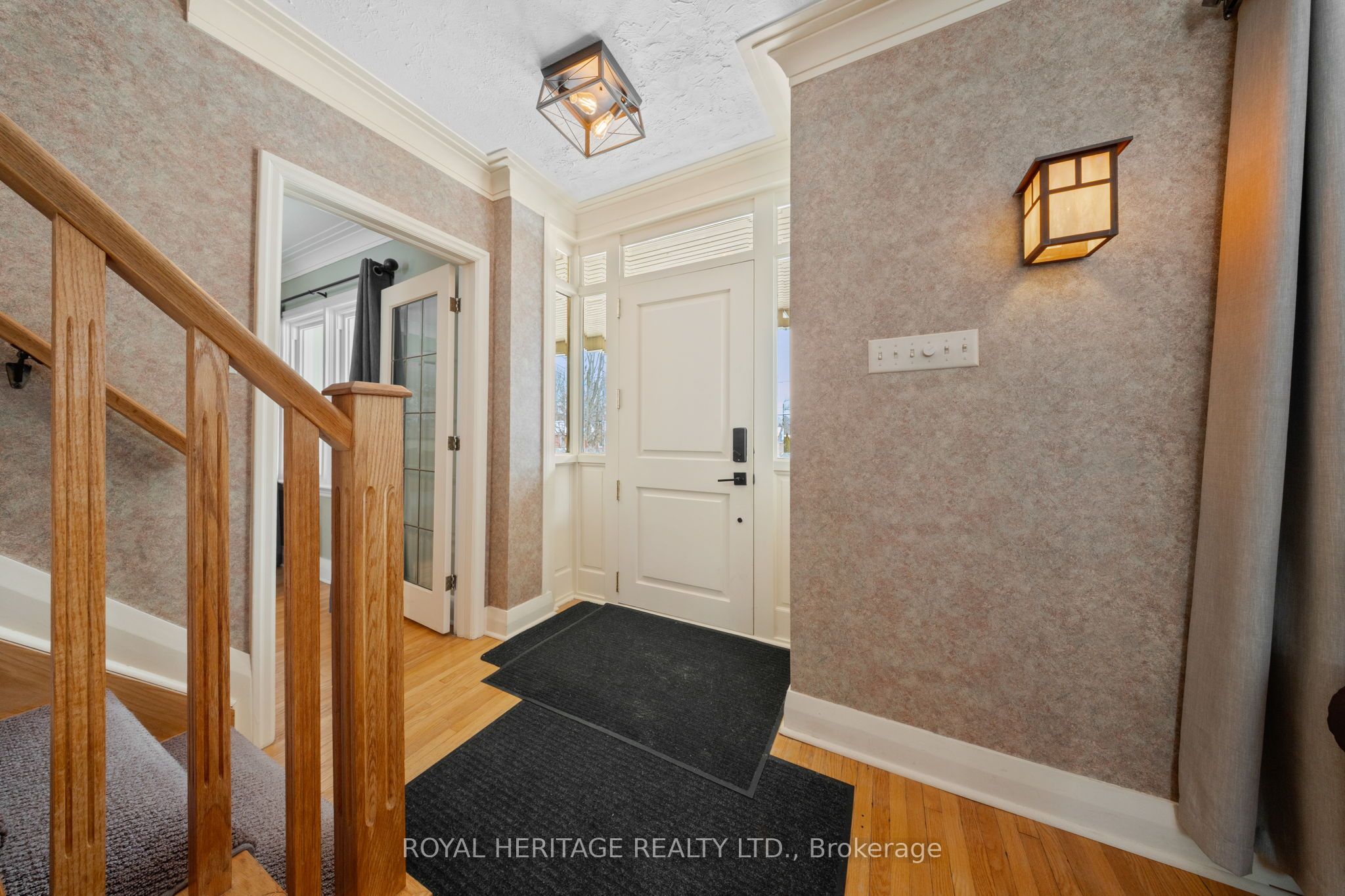 181 Abbott Boulevard Property Photo 5