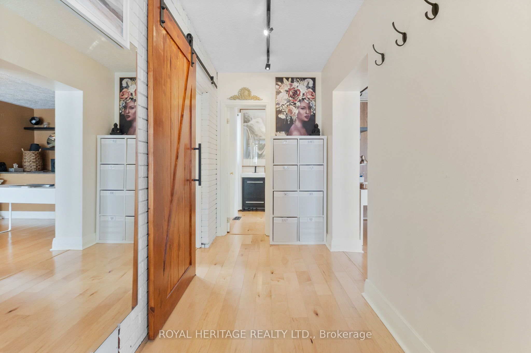 181 Abbott Boulevard Property Photo 7