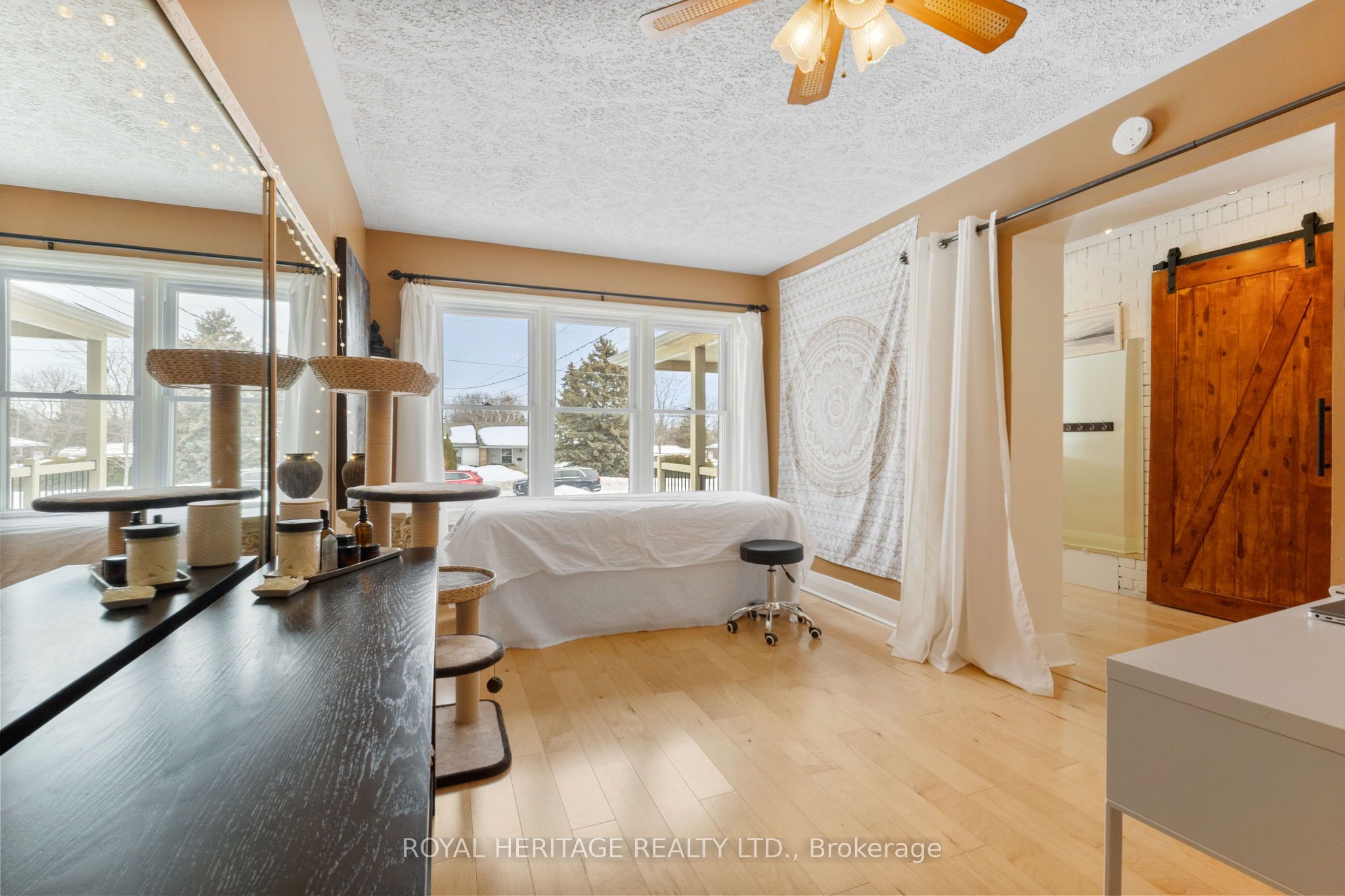 181 Abbott Boulevard Property Photo 8
