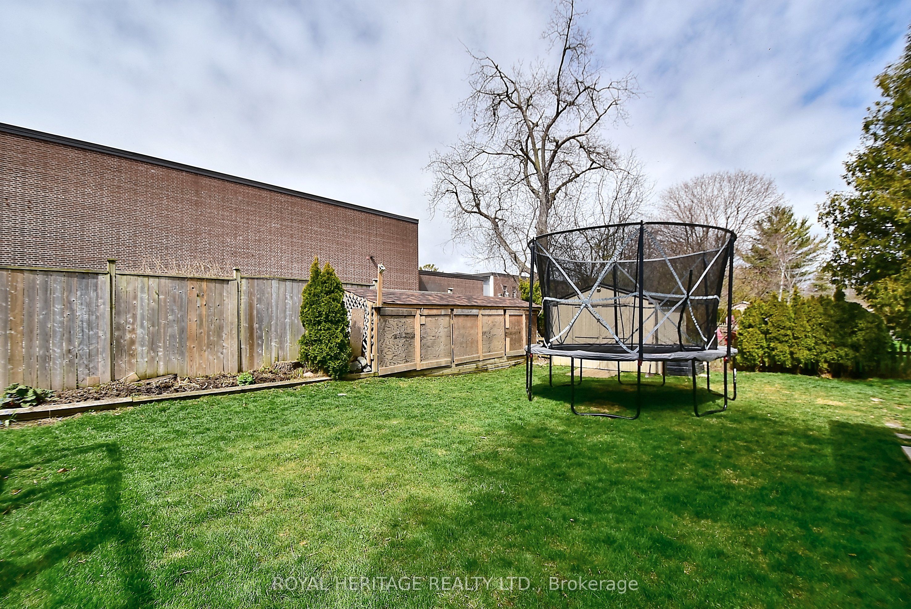 181 Abbott Boulevard Property Photo 30