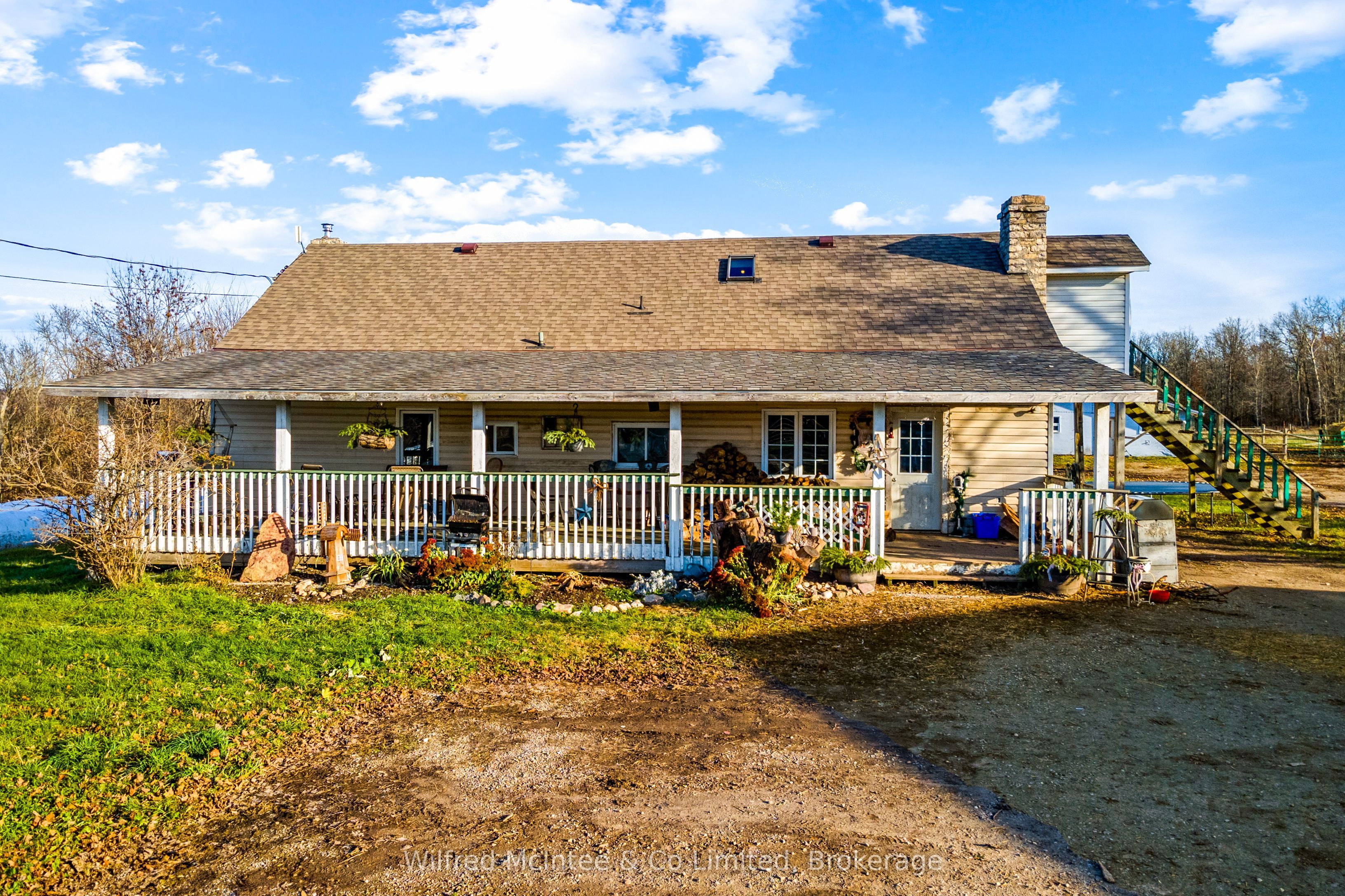 15339 6 Highway Property Photo