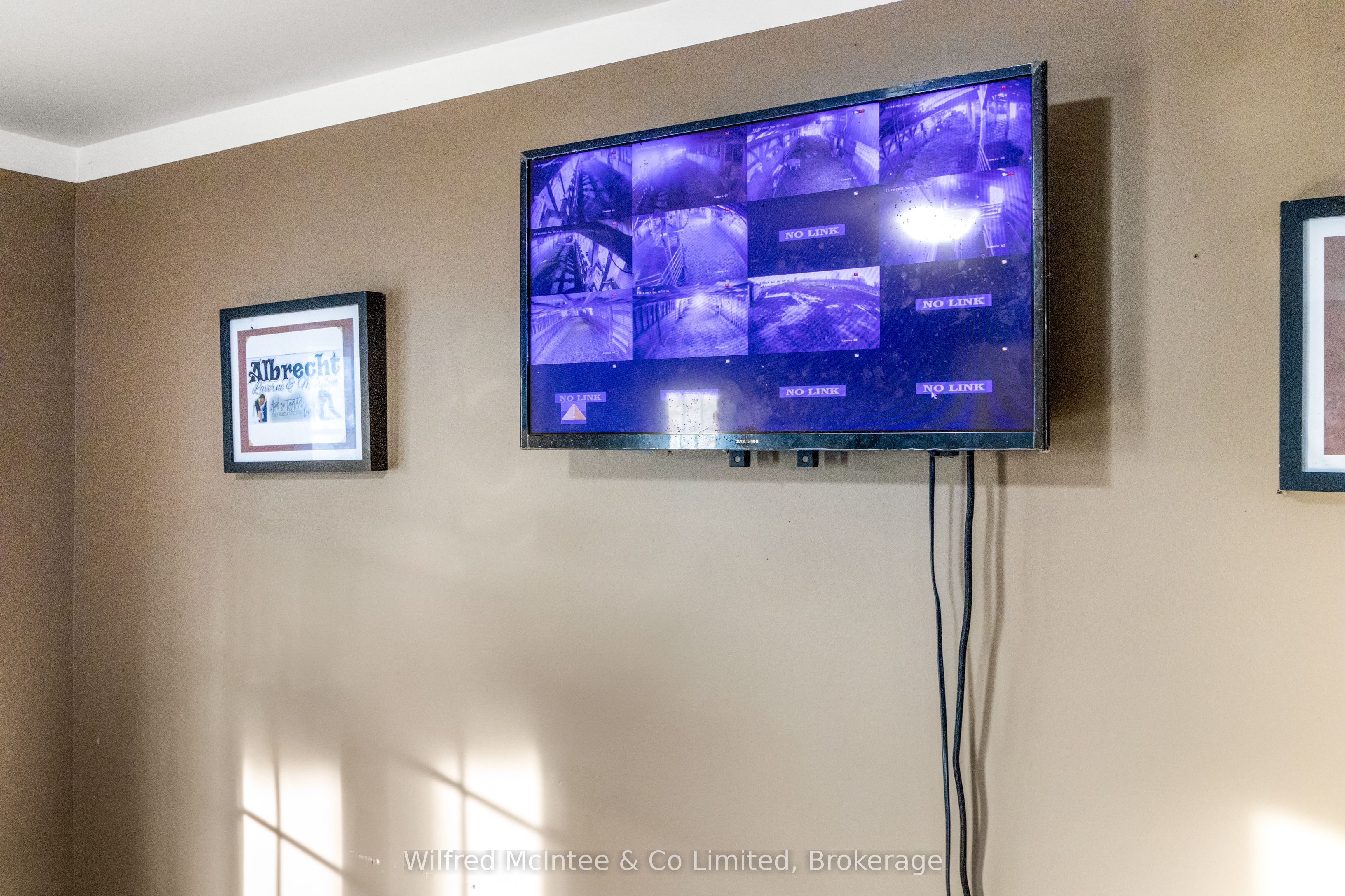 15339 6 Highway Property Photo 16