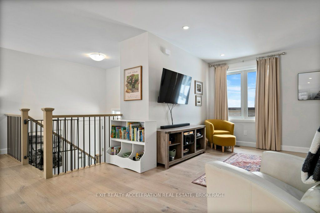 90 Shermans Point Road Property Photo 12