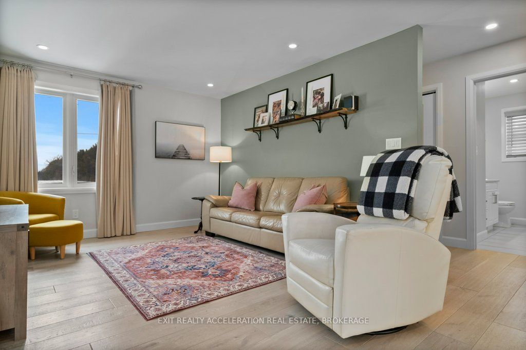 90 Shermans Point Road Property Photo 13