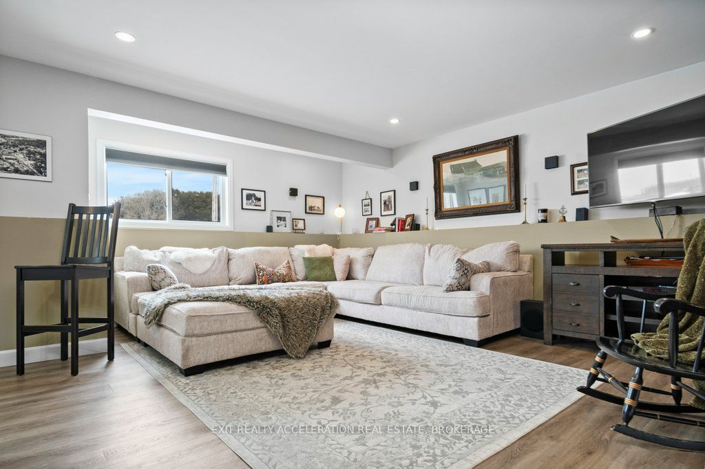 90 Shermans Point Road Property Photo 24