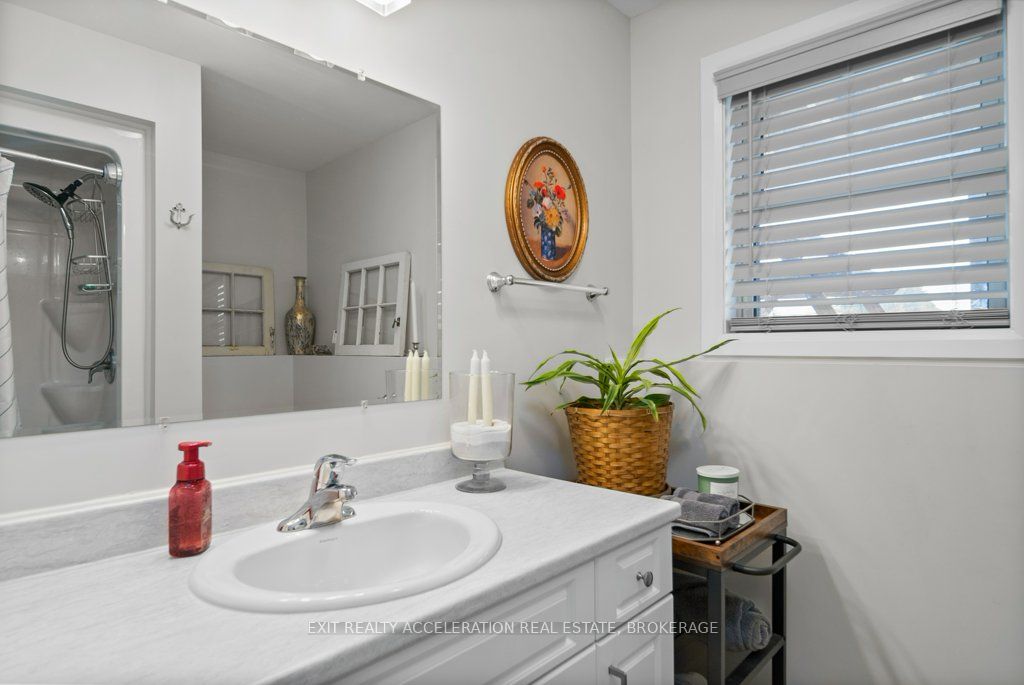90 Shermans Point Road Property Photo 29