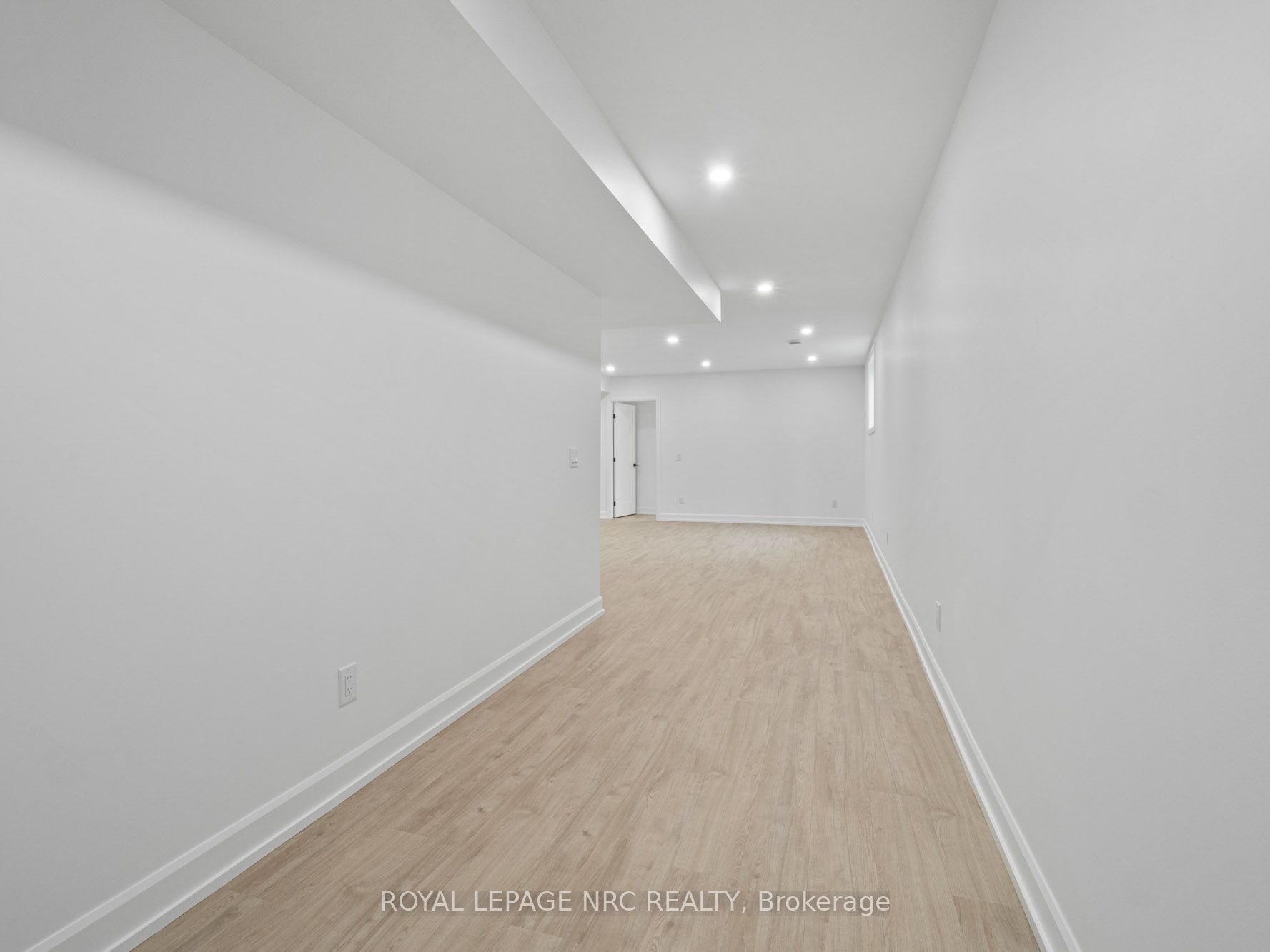 200 Klager Avenue Property Photo 30